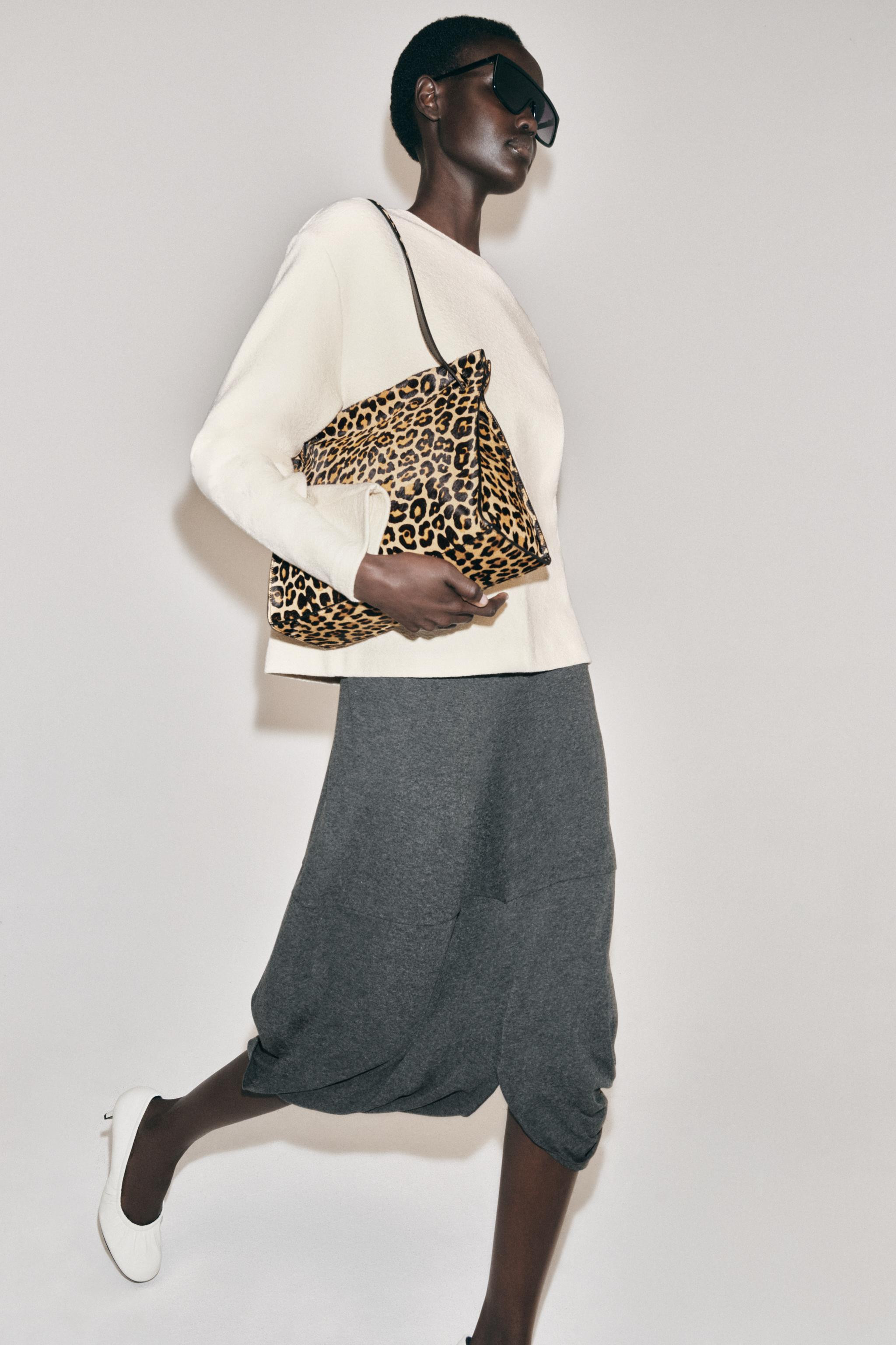 PRINTED LEATHER SHOULDER BAG | Zara US