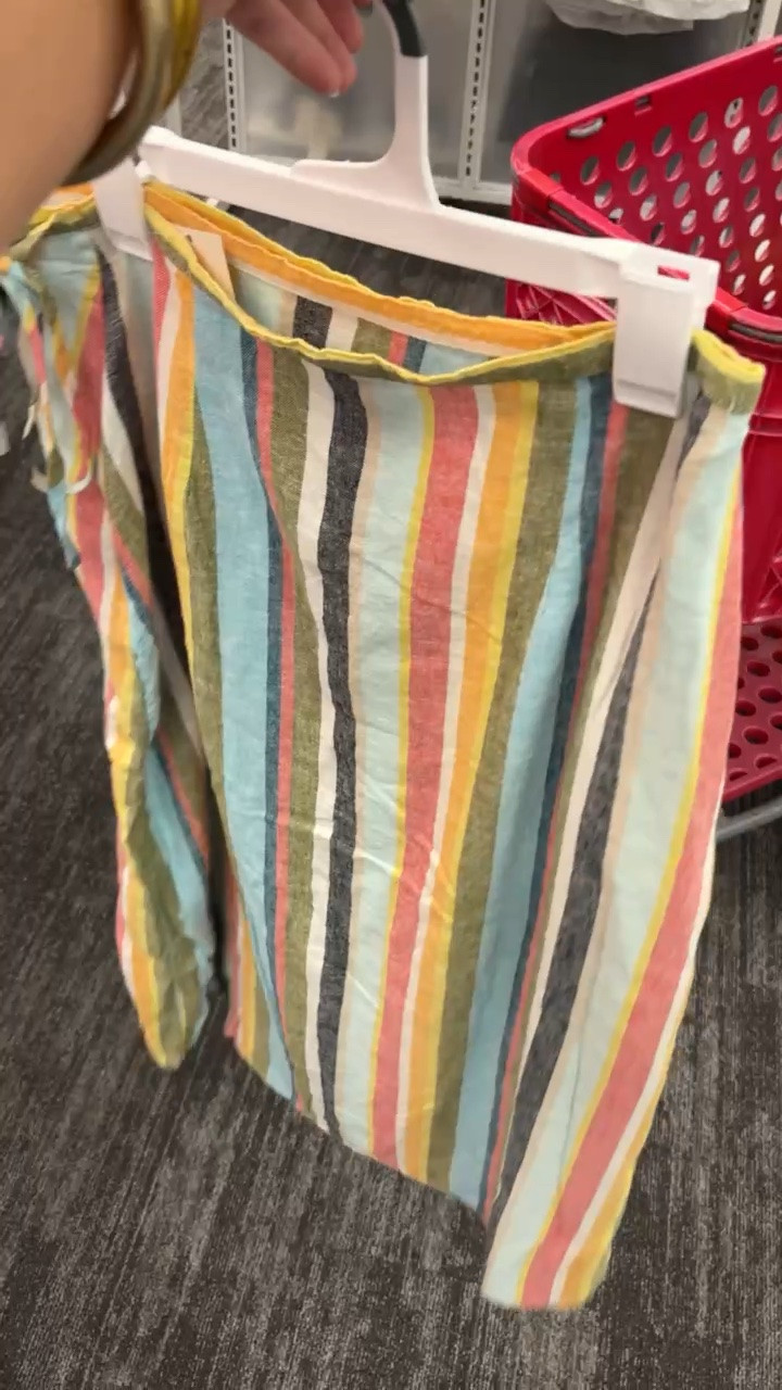 The cutest wrap top for summer!!!😍✨

Spring, summer, vacation, beach vacation outfit, travel outfit, @Target

#LTKootd #LTKSeasonal #LTKSaleAlert