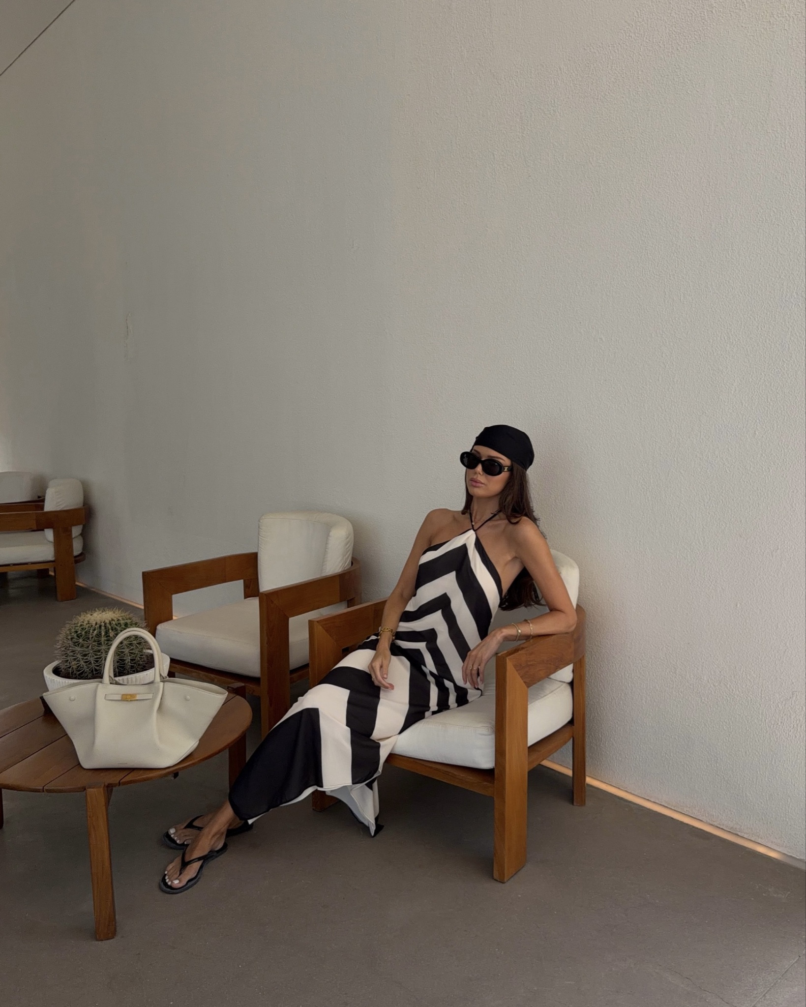 Monochrome summer 🌞 

Wearing XS in the dress 

Meshki, monochrome dress, satin dress, resortwear, dubai style, vacation, vacay, holiday outfit, chic style, head scarf, satin scarf, minimal style, maxi dress

#LTKdresses #LTKsummer #LTKspring