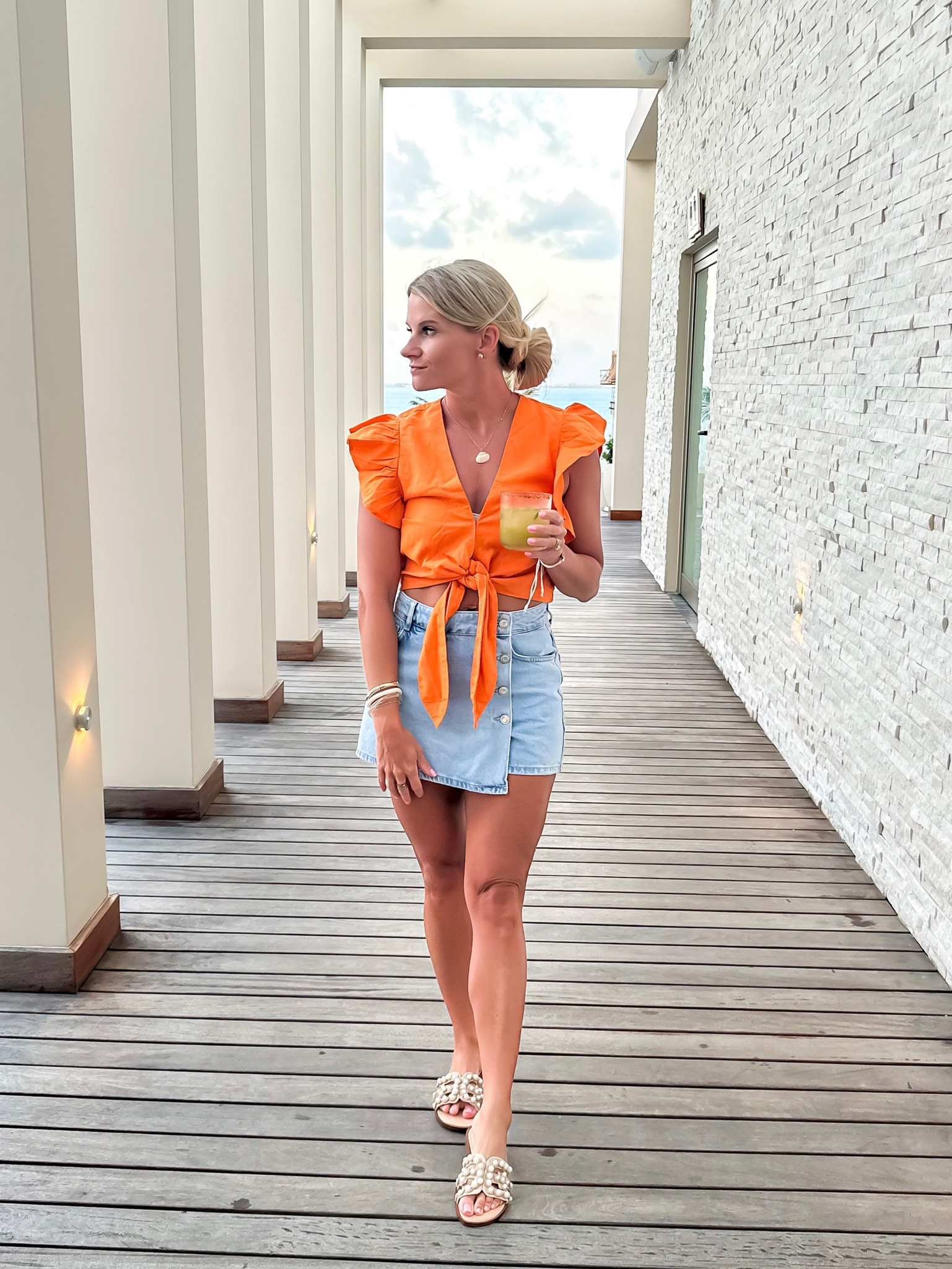 Abercrombie 
Zara
Sam Edelman

#LTKstyletip #LTKshoecrush #LTKSeasonal