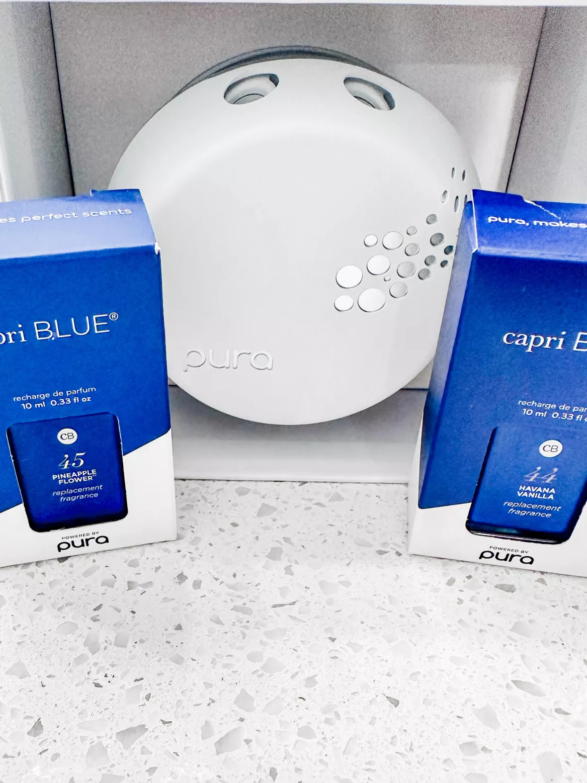 Pura x Capri Blue Smart Diffuser & Fragrance Set