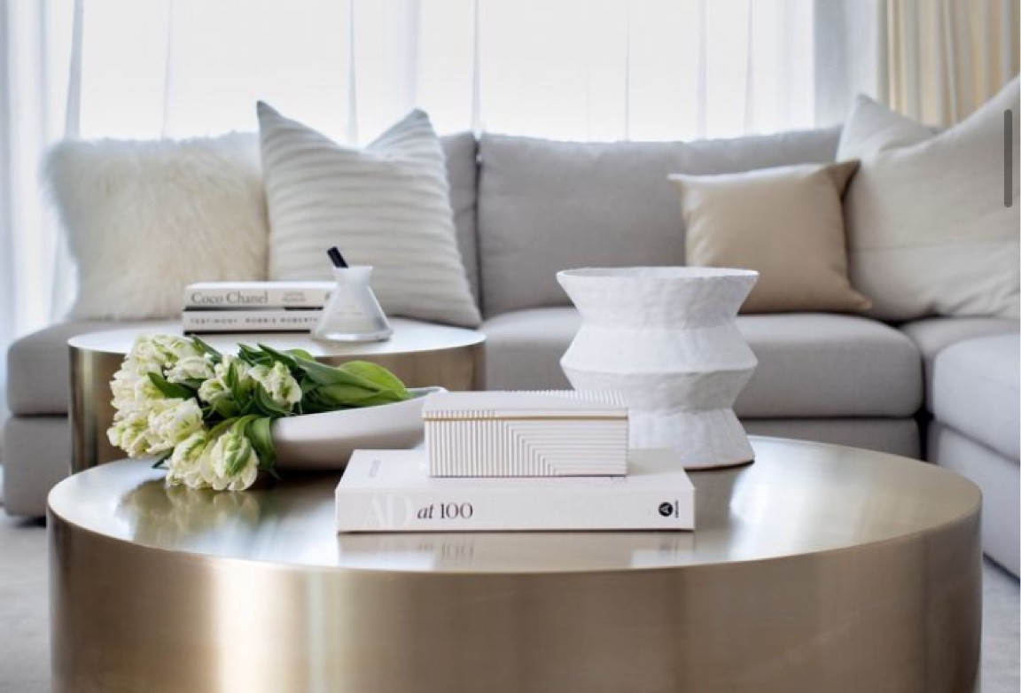 Nothing more spring than a bouquet of tulips on the coffee table  

#LTKhome