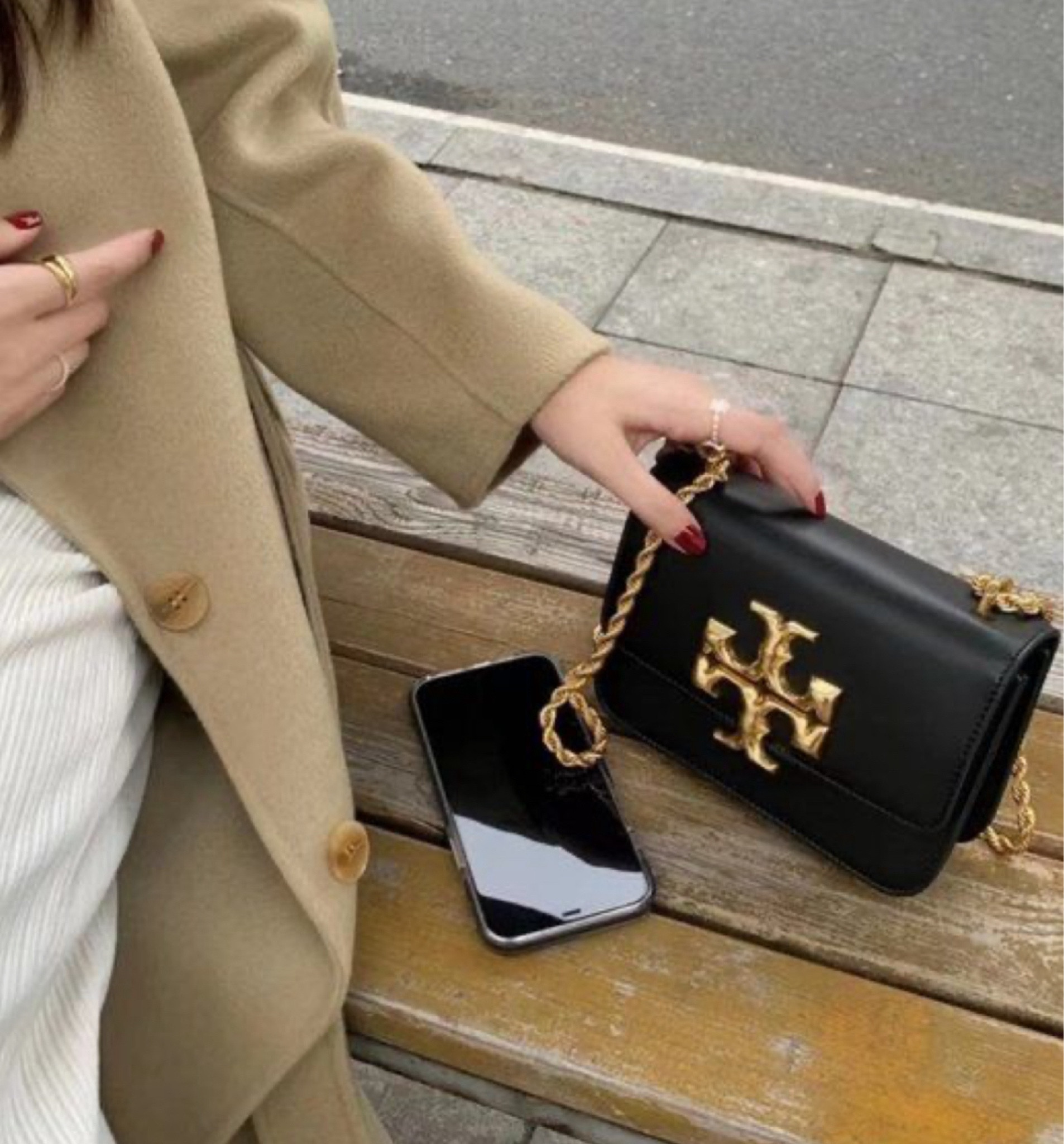 Tory Burch Bag

#LTKGiftGuide #LTKTravel #LTKItBag