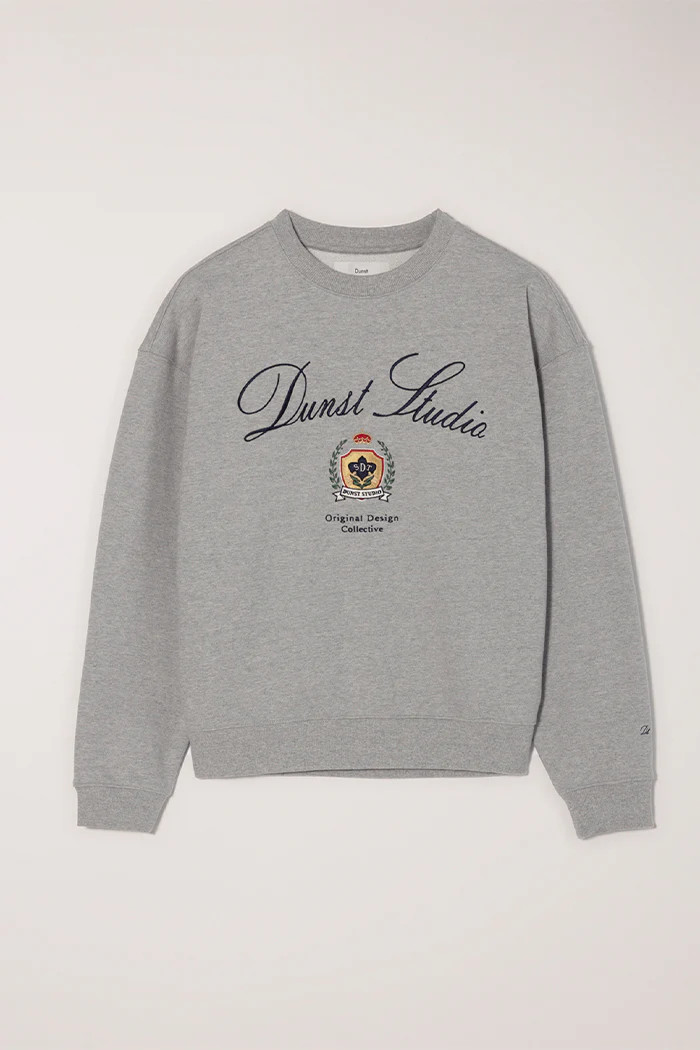 UNISEX CLASSIC LOGO SWEATSHIRT | Pipe and Row