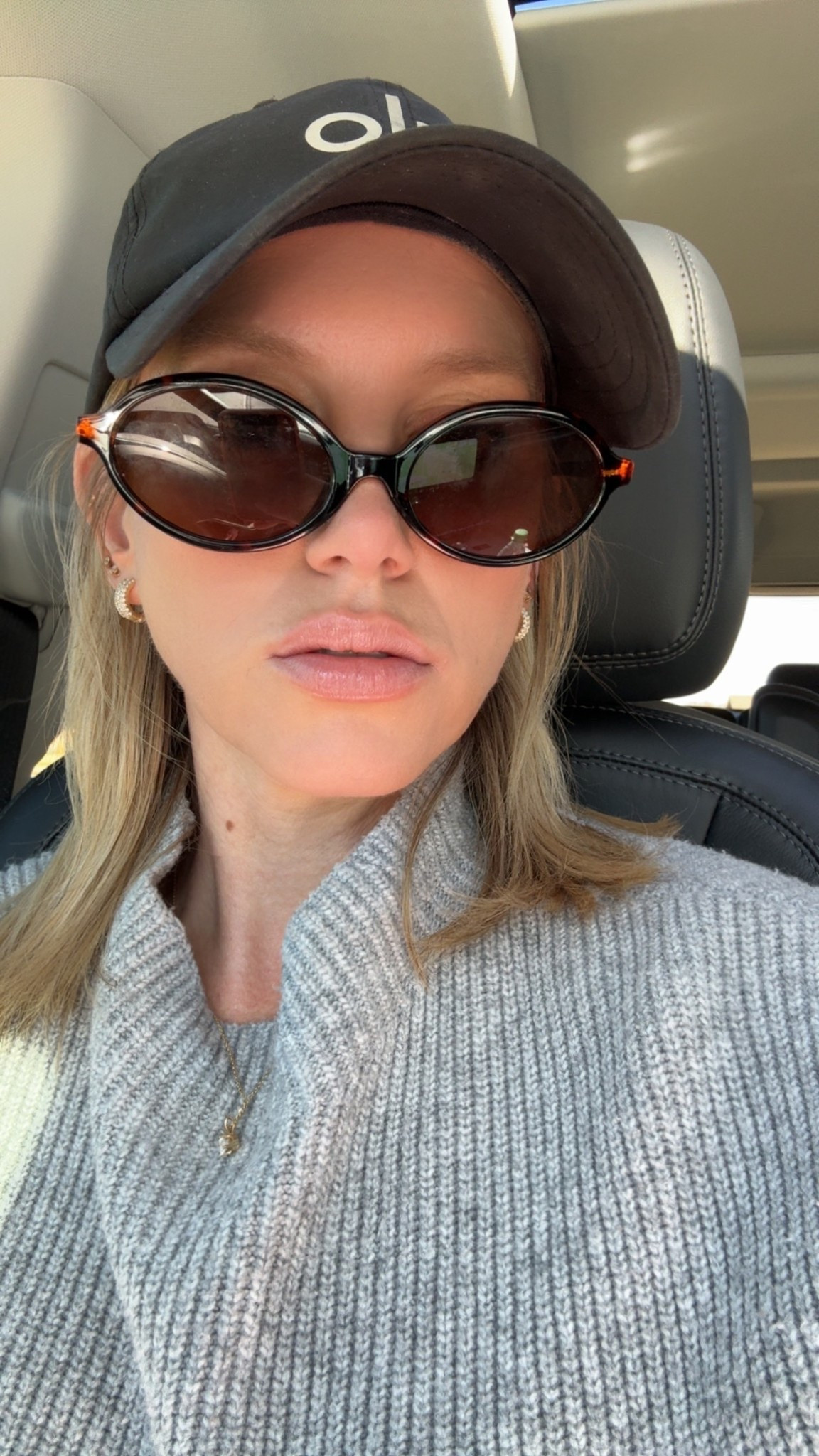 These sunglasses elevate any outfit and a teen daughter must have 

#LTKmomlife #LTKdayinmylife #LTKootd