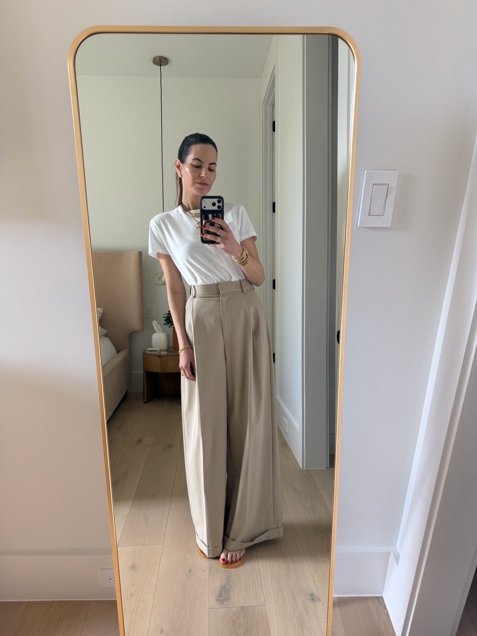 Easy women’s workwear outfit! Linking looks for less as well!

Women’s fashion, spring fashion, spring style, spring outfits, spring outfit inspo, spring ootd, women’s spring outfit, winter to spring style, winter to spring transitional outfit, chic style, mom fashion, mom style 



#LTKootd #LTKOver40 #LTKSeasonal