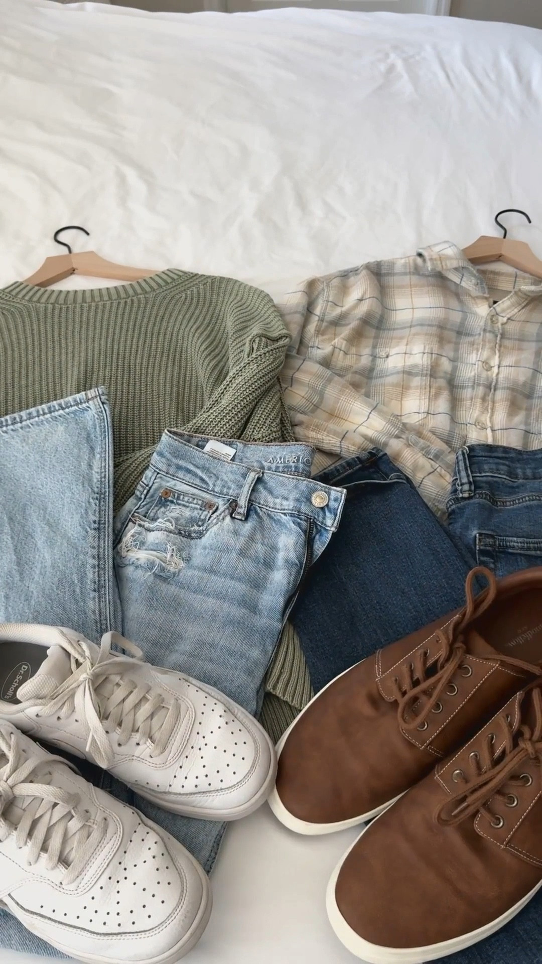 His & hers fall days hit different 🍁 cozy energy, slow mornings, and all the little moments that make this season feel special 🤎 #HisAndHers #FallVibes #CozySeason #LTKcouples #AutumnMood #WeekendVibes