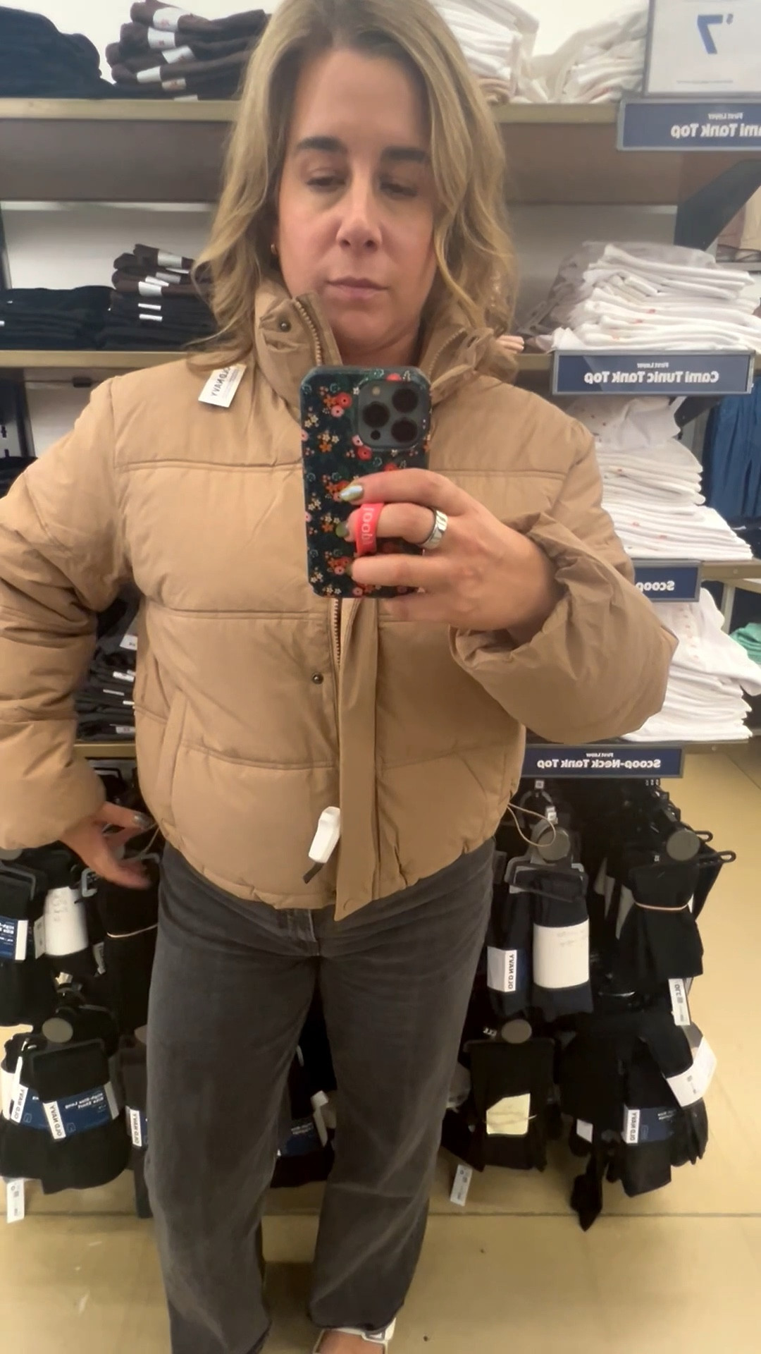 Stylish cropped puffer jacket from old navy! 

#LTKFindsUnder50 #LTKMidsize #LTKOver40