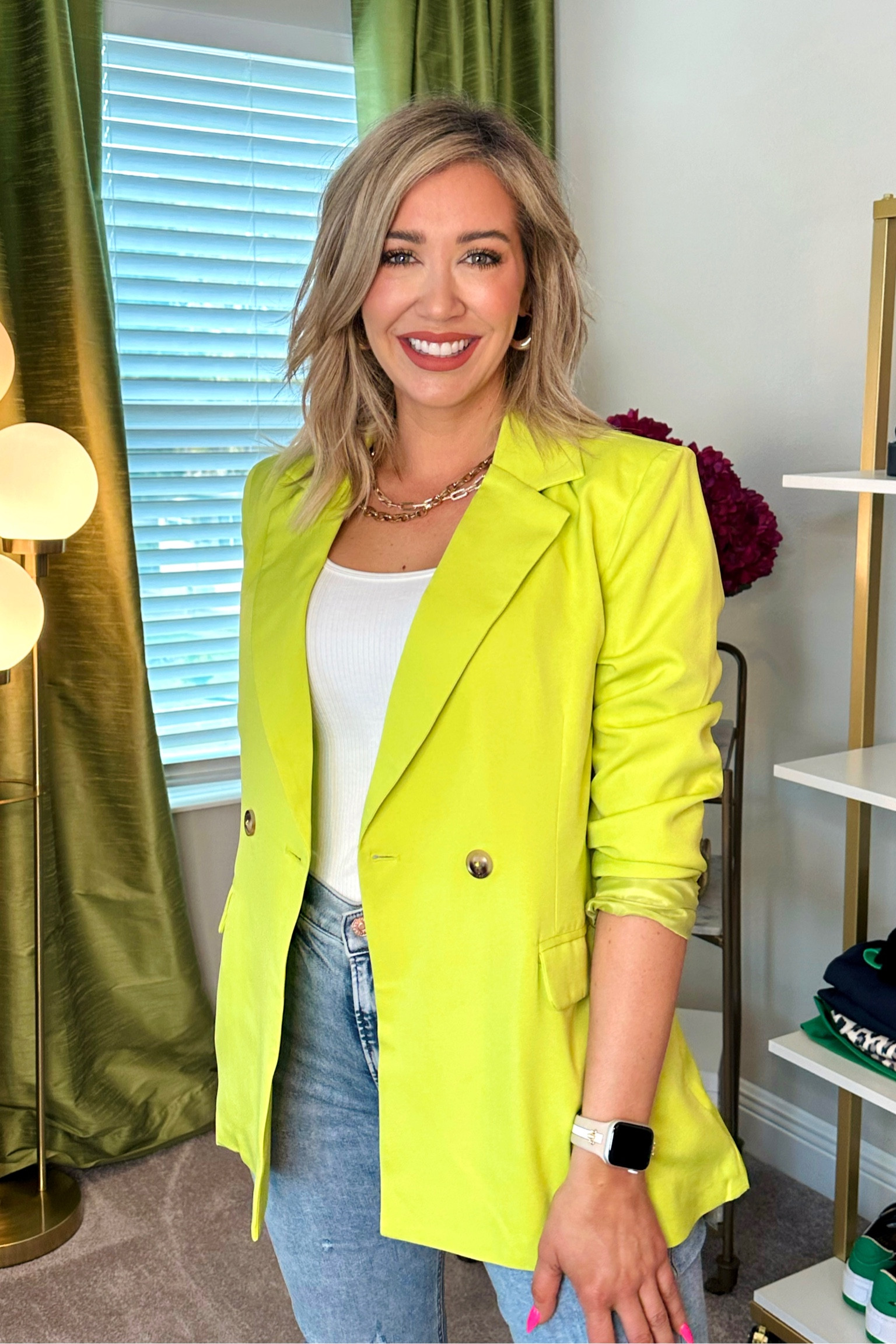 Medium in blazer
Medium in tank
Size 6 in denim 