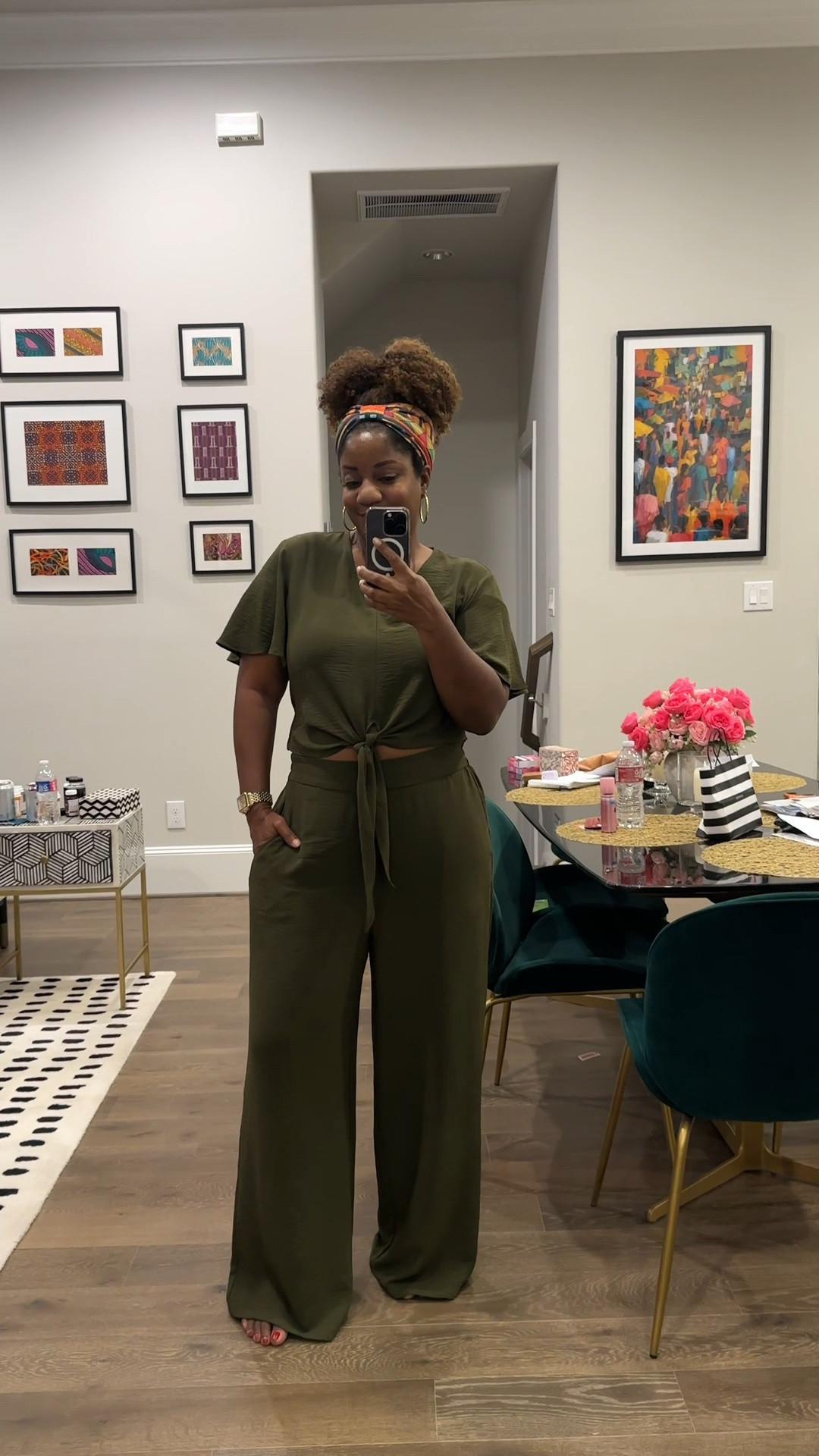 Love this short sleeved olive two piece set. My OOTN to dinner. It’s SO versatile. I have it in teal also, and the long sleeved version in orange. I love that the top can be tied in different ways and also worn with different bottoms. It’s perfect! I’m wearing a L.

#LTKootd #LTKdayinmylife #LTKMidsize