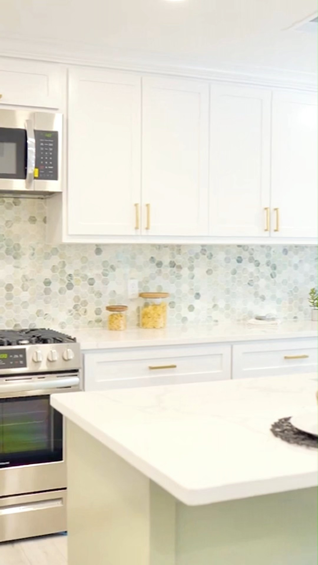 Upgrade your kitchen with must-have kitchen finds I actually use and love 🤍
From stylish essentials to everyday game-changers, these pieces make cooking, hosting, and organizing so much easier.
✨ Curated. Functional. Aesthetic.

Perfect for home lovers, busy households, and anyone craving a kitchen glow-up.

🎁 Shop now on LTK |
https://www.shopltk.com/explore/Elizabeth_Greever
🎁See our stories for link
🎁Link is also available on our bio

Follow us for more:
Inspiration 💫
Links to favorite materials 💚
Before & Afters 👏🏻
Shop & get inspired 👇🏻


#KitchenFinds #LTKHome #KitchenMustHaves #HomeEssentials #KitchenInspo #LTKFinds #HomeUpgrade



#LTKHome #LTKValentine #LTKfoodie