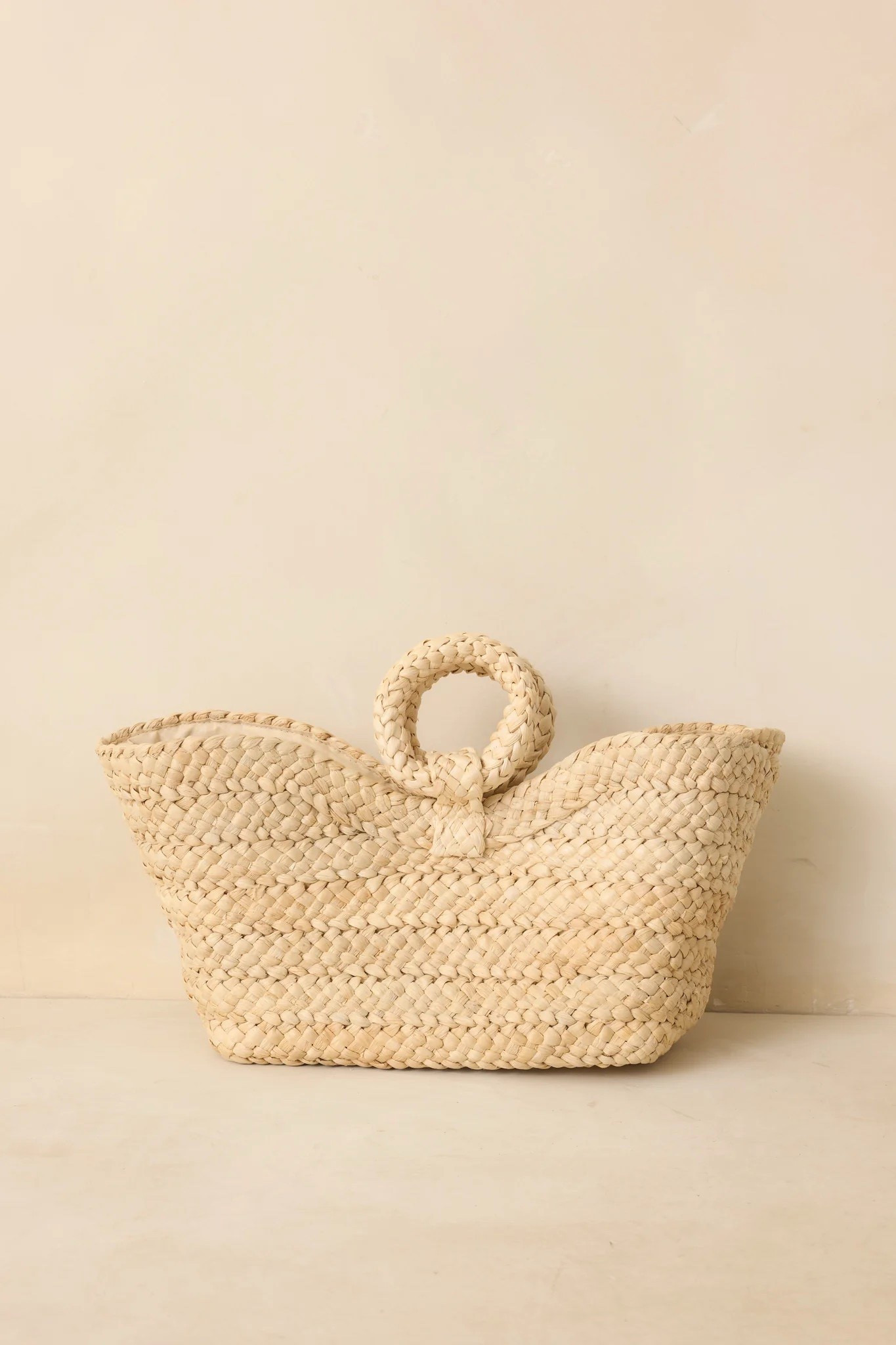 The Stop And Smell The Roses Raffia Woven Tote Handbag is a gentle reminder to slow down and savor the moment. It’s perfect for spontaneous market mornings, quiet getaways, and everything in between that deserves to be felt fully. Under $70.

Keywords: Beach bag, vacation bag, beach tote bag, straw bag, beach straw bag, shoulder bag, crossbody bag



#LTKTravel #LTKFindsUnder100 #LTKgrwm