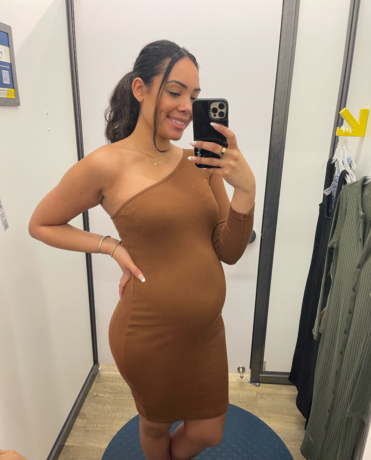 Old navy, dress, bump friendly, pregnancy, pregnancy outfit, pregnancy dress, maternity

#LTKsalealert #LTKbump #LTKunder50