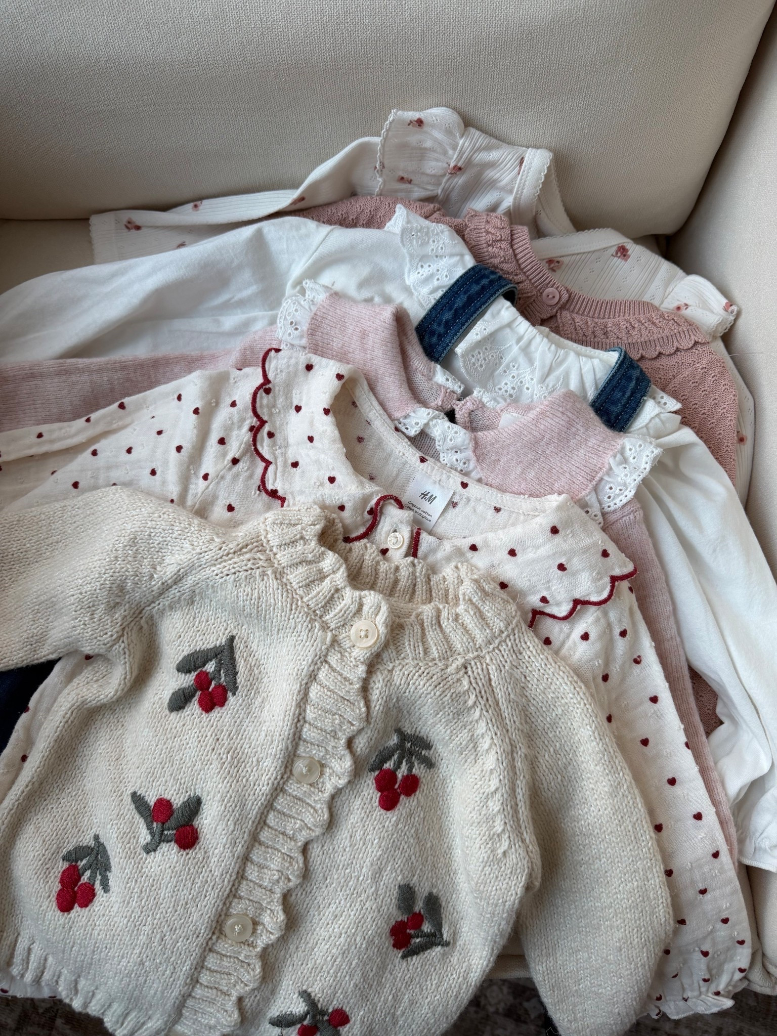 H& M baby girl sale 

#LTKKids #LTKSaleAlert #LTKBaby