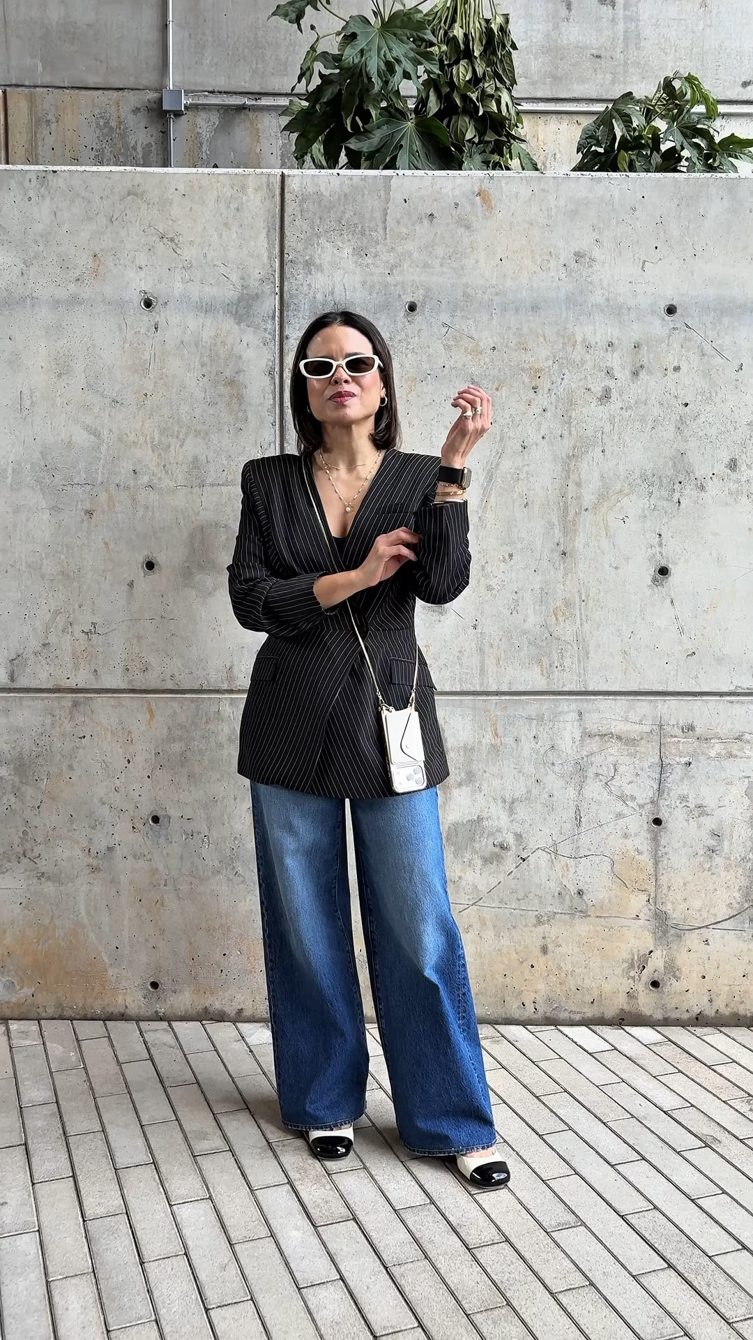 If you love practical luxury accessories, this crossbody phone case is a MUST  @BANDOLIER 

#LTKOver40 #LTKU #LTKootd