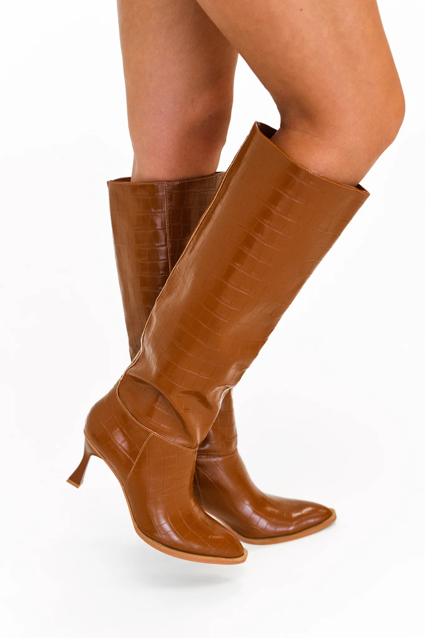 Lelo Knee High Boot - Brown 7.5 | Fancyd Boutiqe