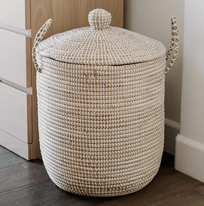 Amazon.com: Jolie Market Paris Wicker Laundry Hamper - Bohemian Seagrass Laundry Hamper Basket- S... | Amazon (US)