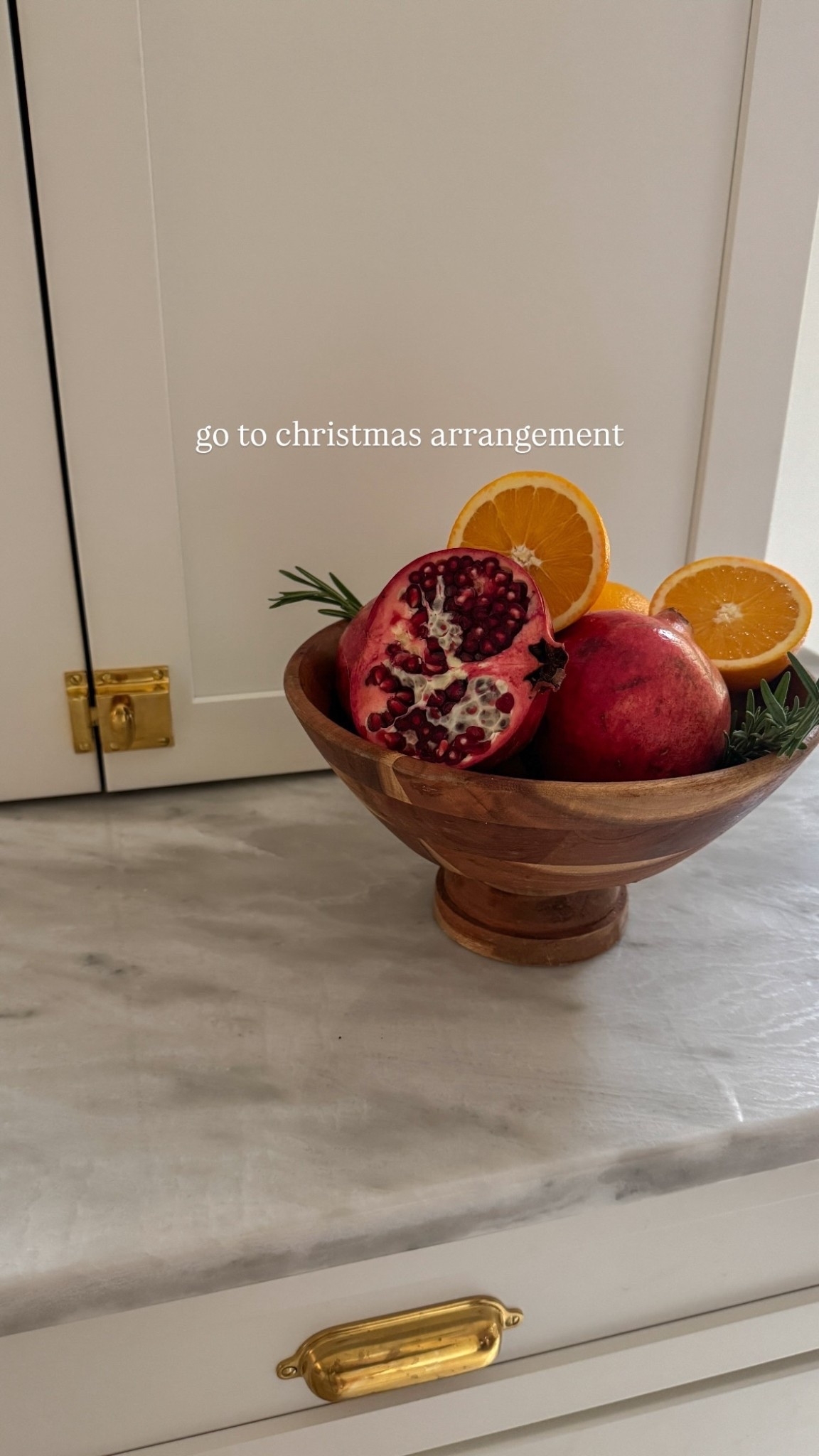 go to christmas arrangement