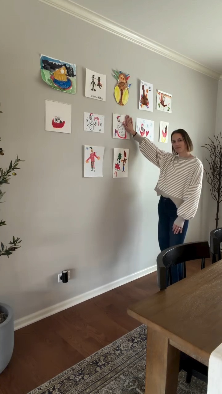 We’ve had this big blank wall for a while now, but I’m waiting to find what I believe is the right piece for this space. Until then, during the holidays I LOVE putting up my kid’s artwork and seeing it every day. 🥹 They won’t be this little forever and I know it makes them proud to see it up 🫶🏻
.
.
.
.
.
#homefortheholidays #myholidayhome #kidsart #richgirl #richinlife

#LTKHome #LTKKids