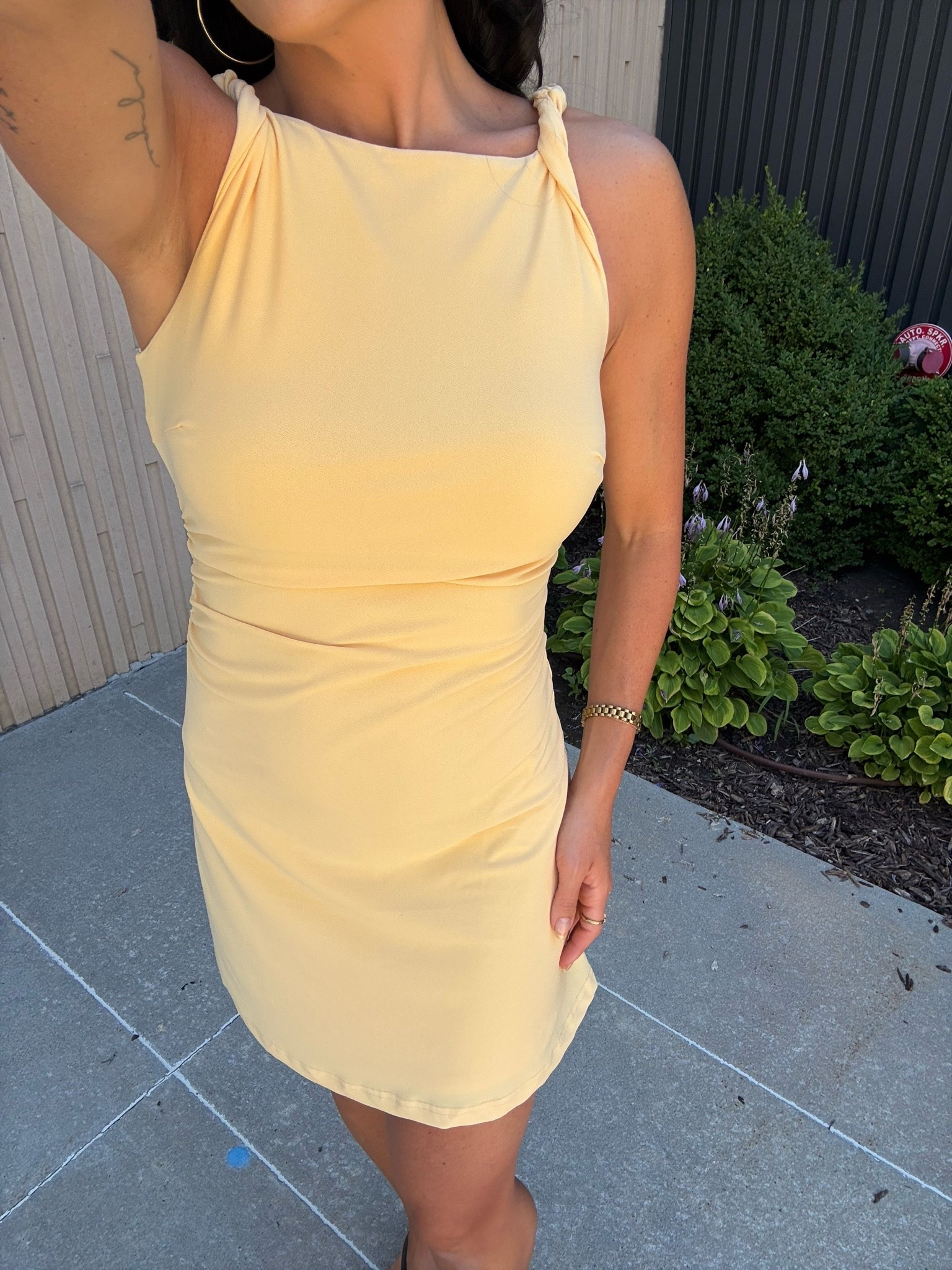 Went to my besties baby shower today in this @CIDER dress size XS. It’s very stretchy and comes in other colors 

Yellow dress 
Amazon finds 
Mini dress

#LTKSeasonal #LTKTravel #LTKootd