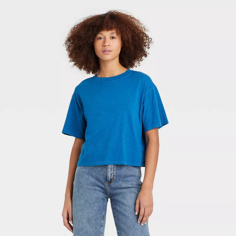 Women's Short Sleeve Boxy T-Shirt - Universal Thread™ | Target