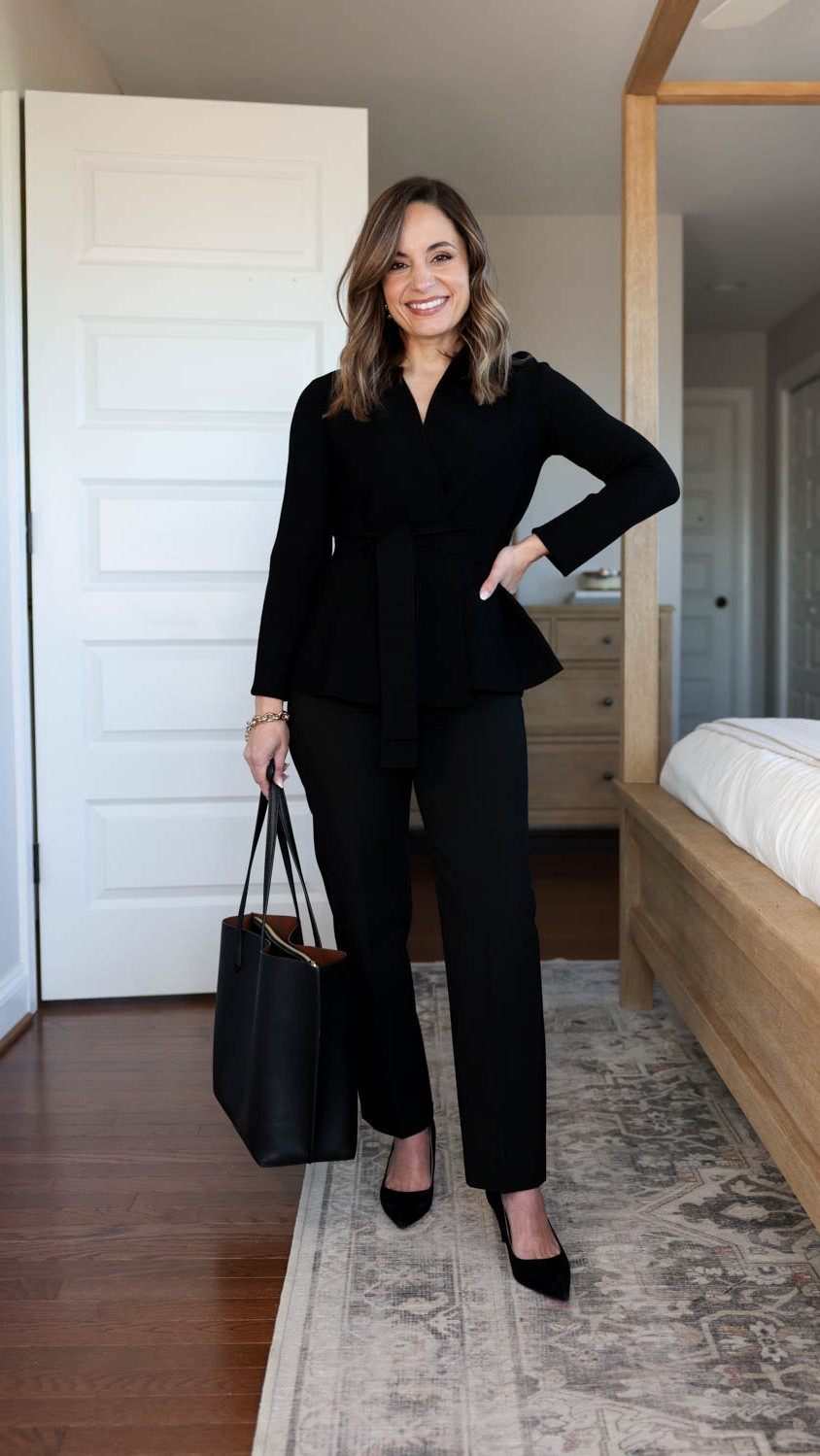Petite-friendly pants for work!

J.Crew Kate 
0P - size up 
61% poly/ 28%viscose / 6% elastane 
10” rise / 26” inseam / 6” leg opening
Top (Aritzia): xxs - sleeves are cuffed under 
Shoes (Sam Edelman) 
* also linked the J.Crew Factory Kallie pants which are similar for less

My measurements for reference: I’m 4’10” and 105lbs. My bust, waist, and hip measurement is 32”, 24”, and 36”.


#LTKPetite #LTKWorkwear