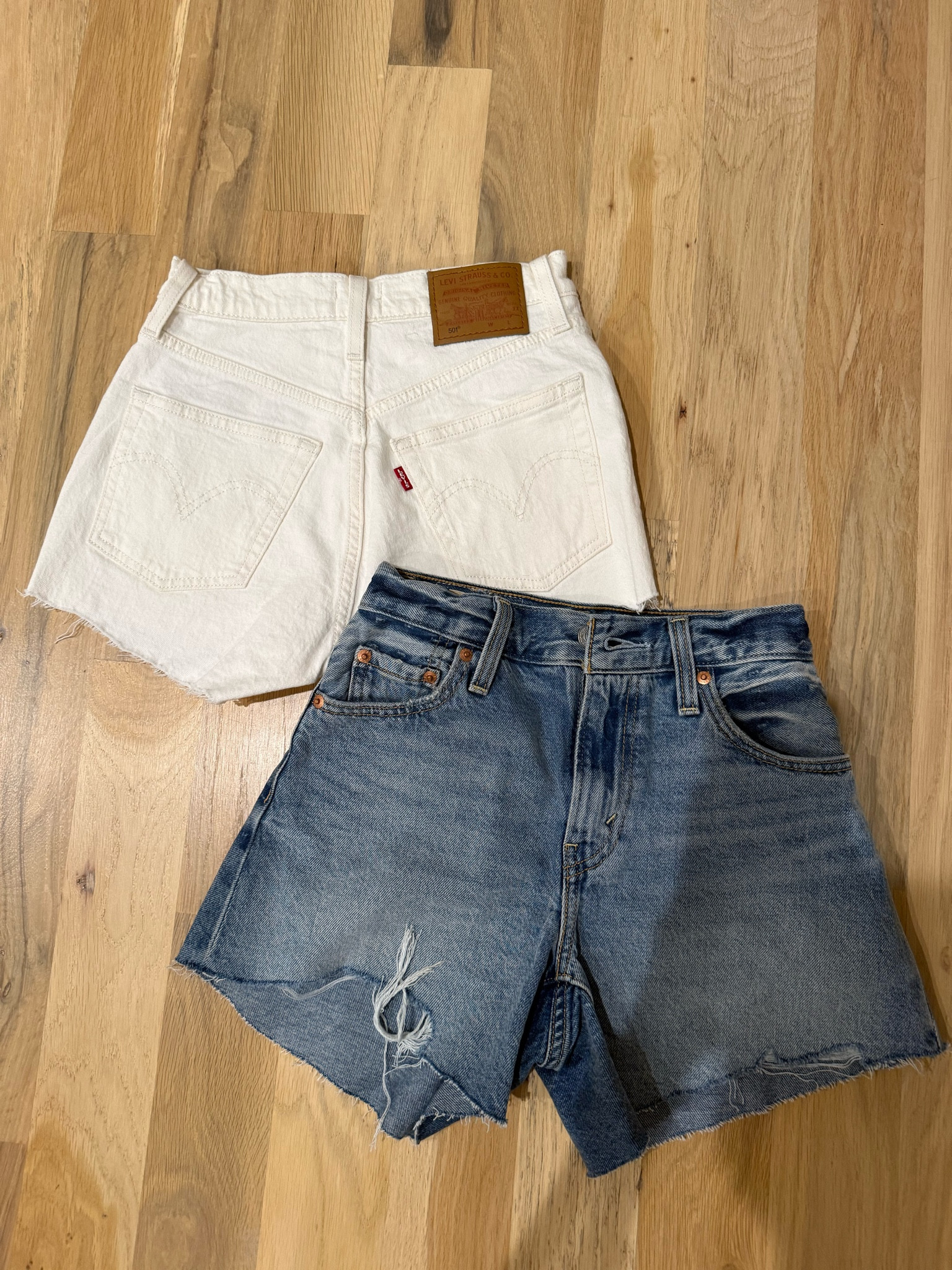 My two favorite denim shorts so flattering I’m size 23

#LTKPetite #LTKSaleAlert #LTKSeasonal
