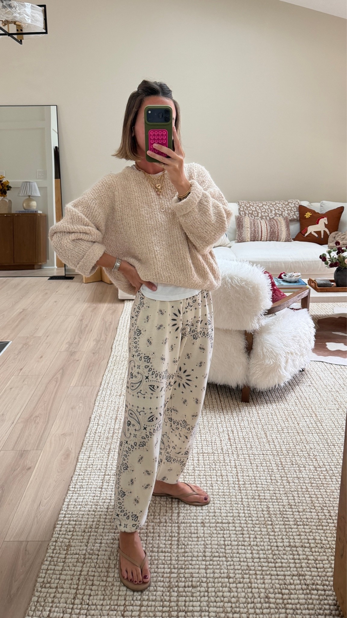 A tricky one to link sorry! Small sweatpants (white is sold out) and sweater is old American Vintage. Linking what I can!