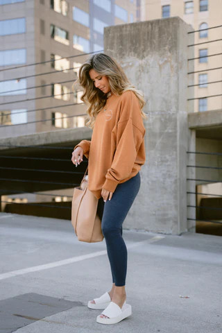 Stadium Hoodie | P'tula