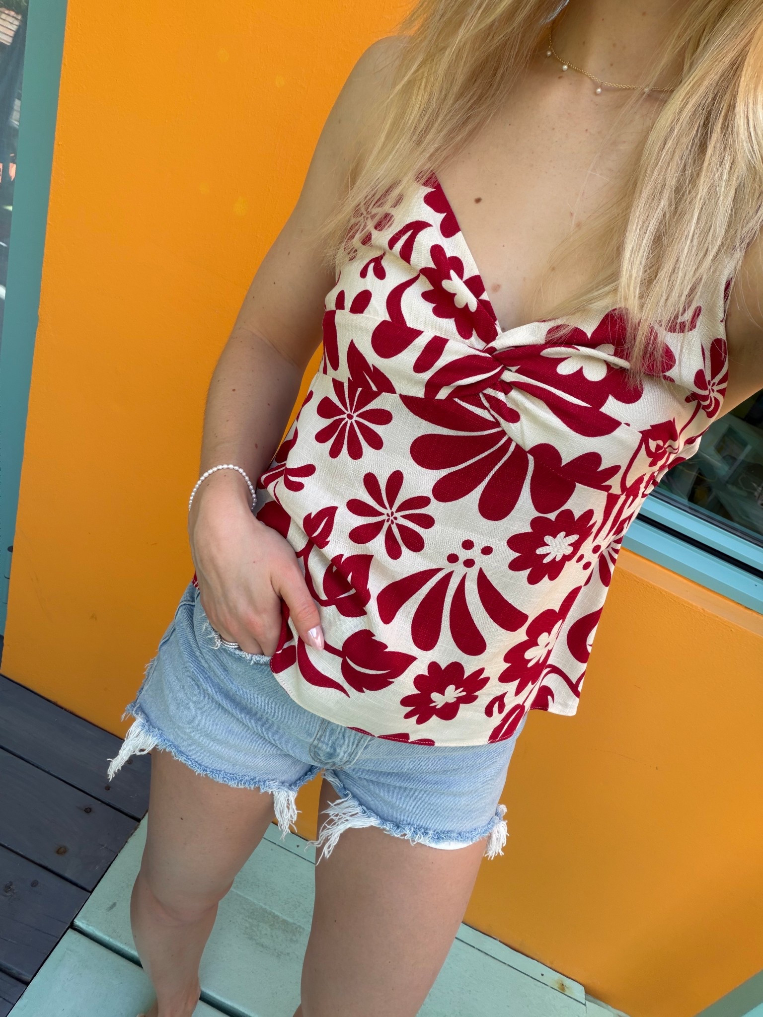 Spring break fit 🤍❤️

#LTKSeasonal #LTKootd #LTKTravel