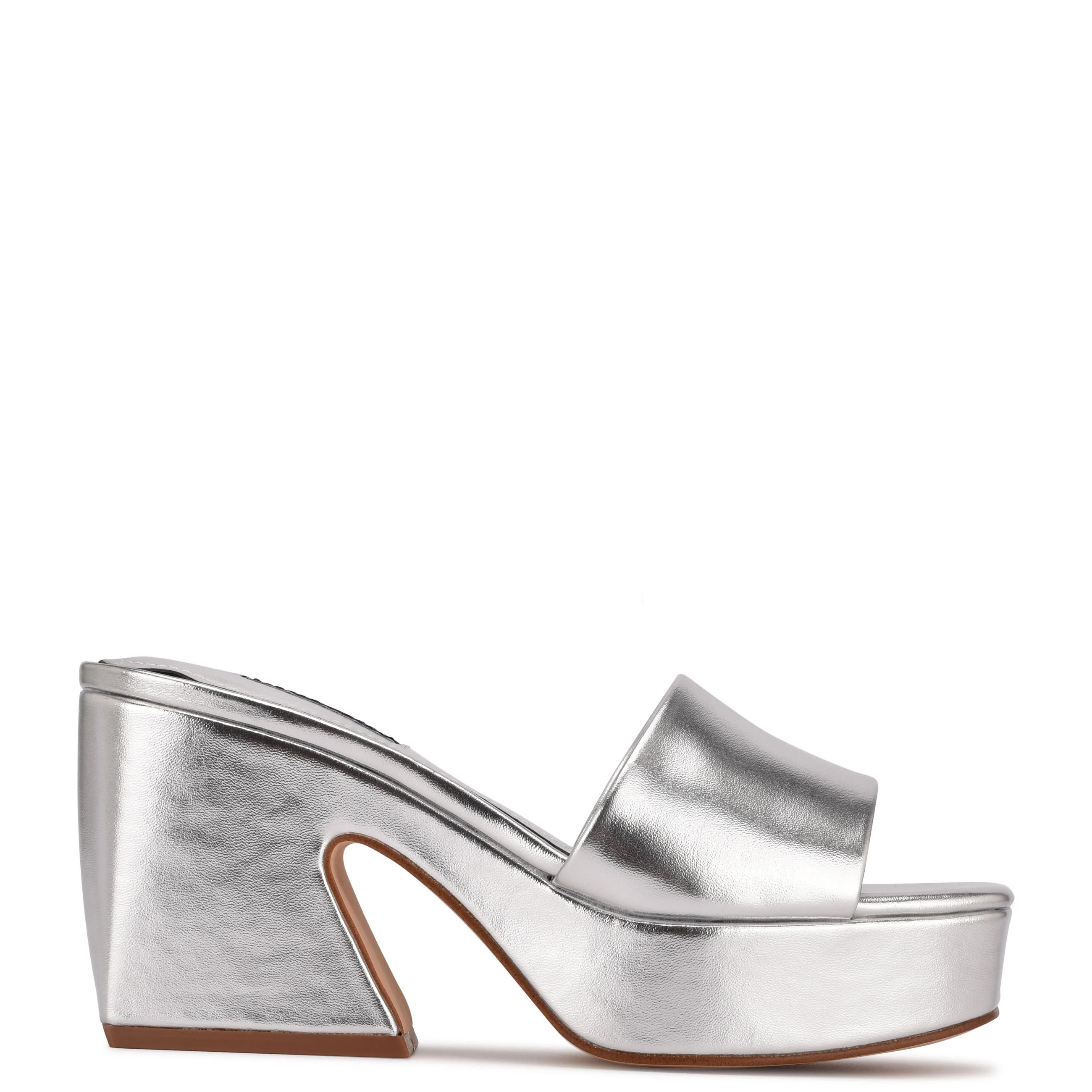 Oklee Platform Slide Sandals | Nine West (US)