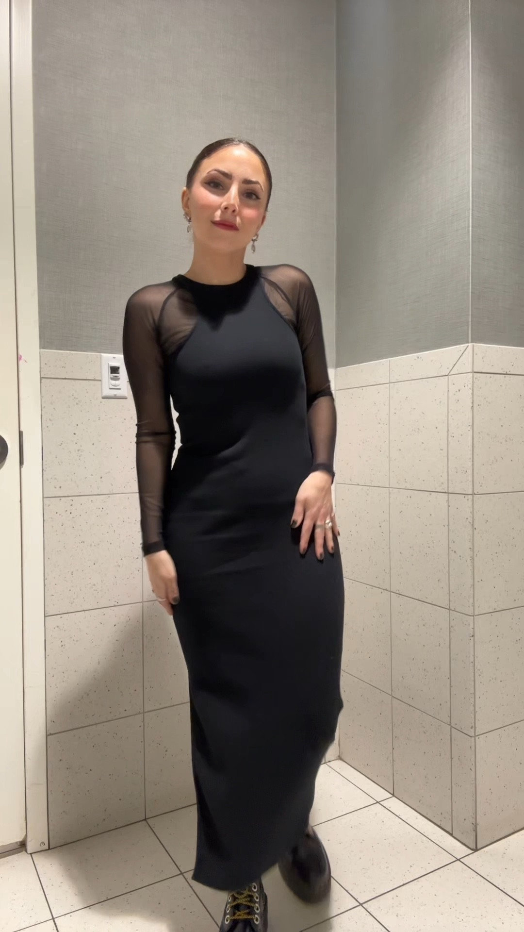 A week of work fits

*the wild fable skirt from target (black satin skirt with lace trim) runs big go down a size or two 

#LTKstyletip #LTKworkwear #LTKSeasonal