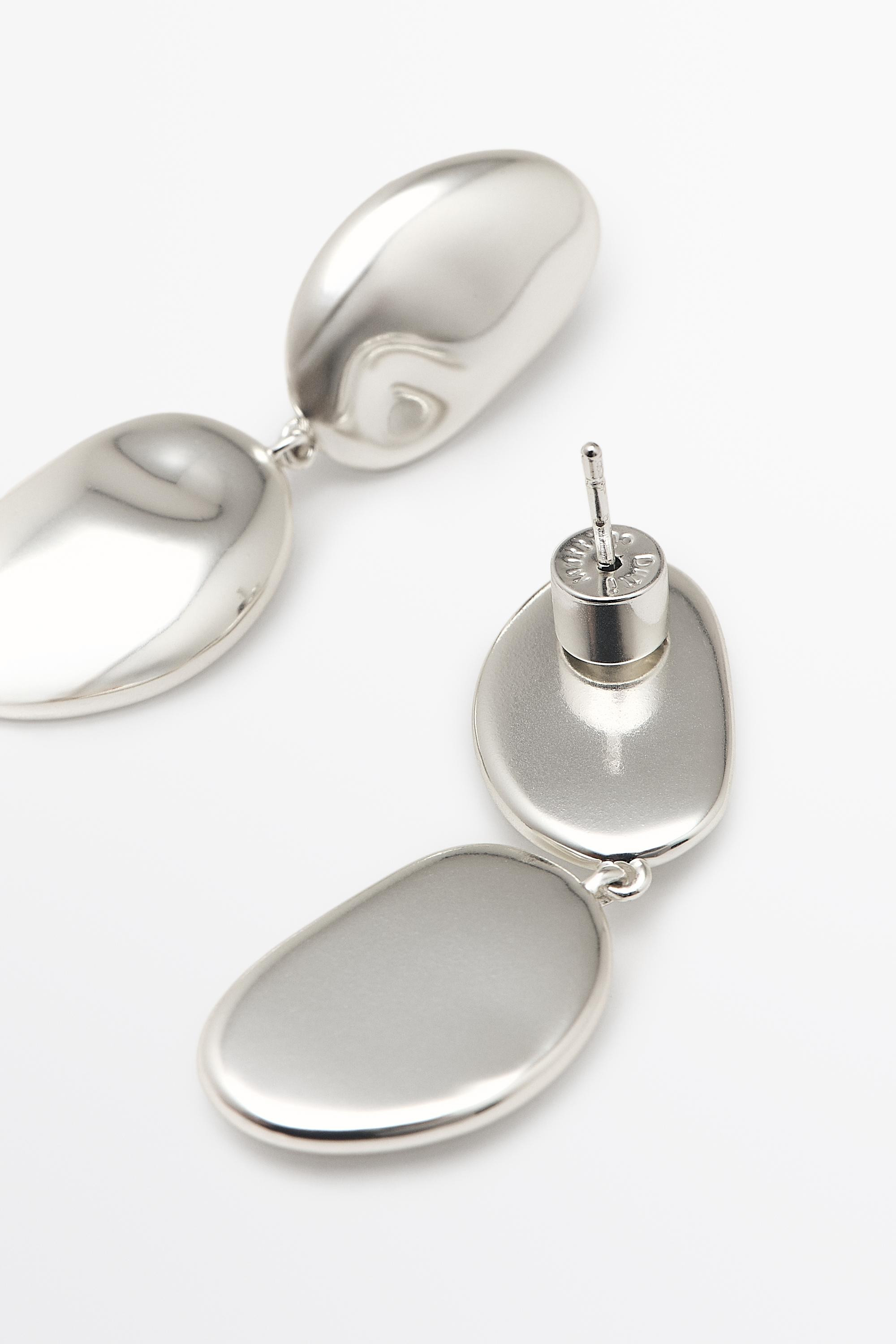 Metallic piece dangle earrings | Massimo Dutti UK