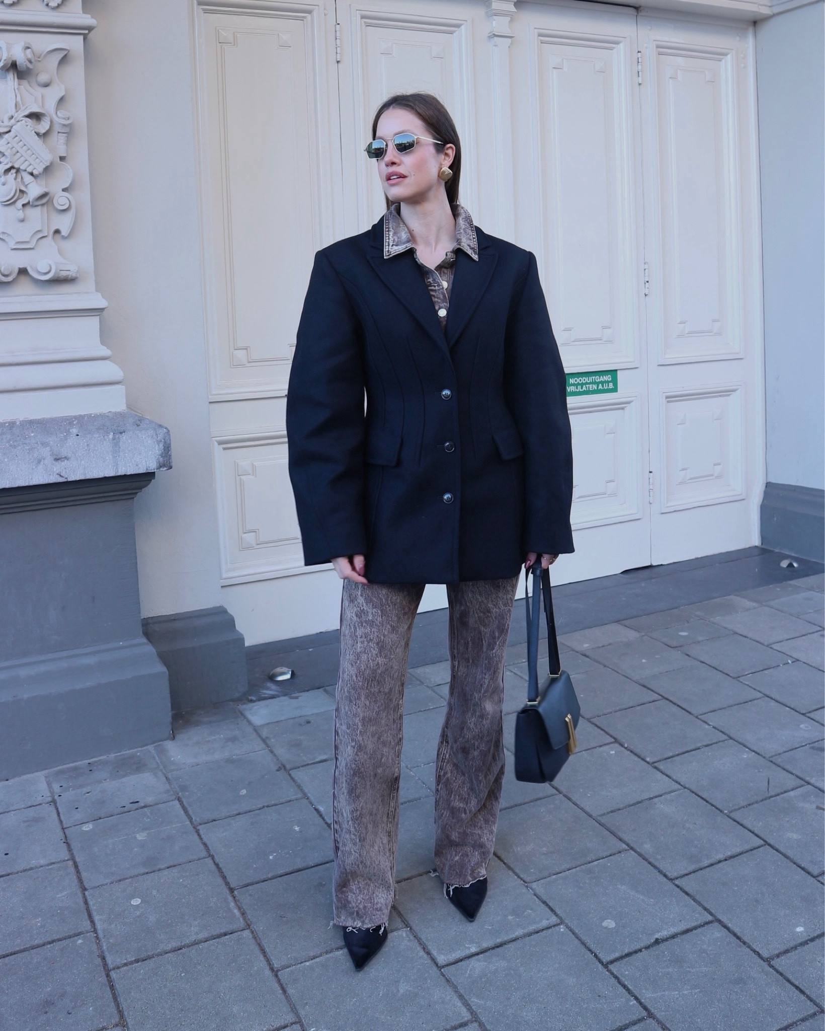 Saturday denim look 🤎

Hm, wintercoat, blazer, denim set, black coat, vehla, heaven mayhem