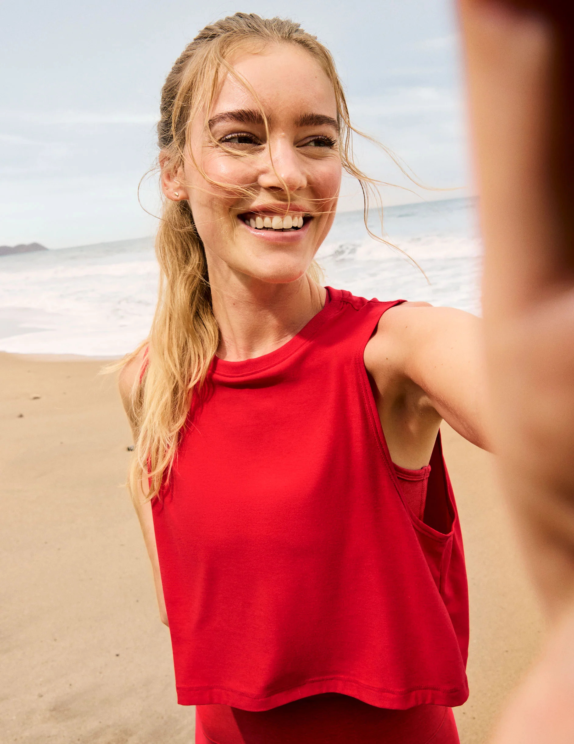 Featherweight Minimal Cropped Tank | Beyond Yoga | Beyond Yoga