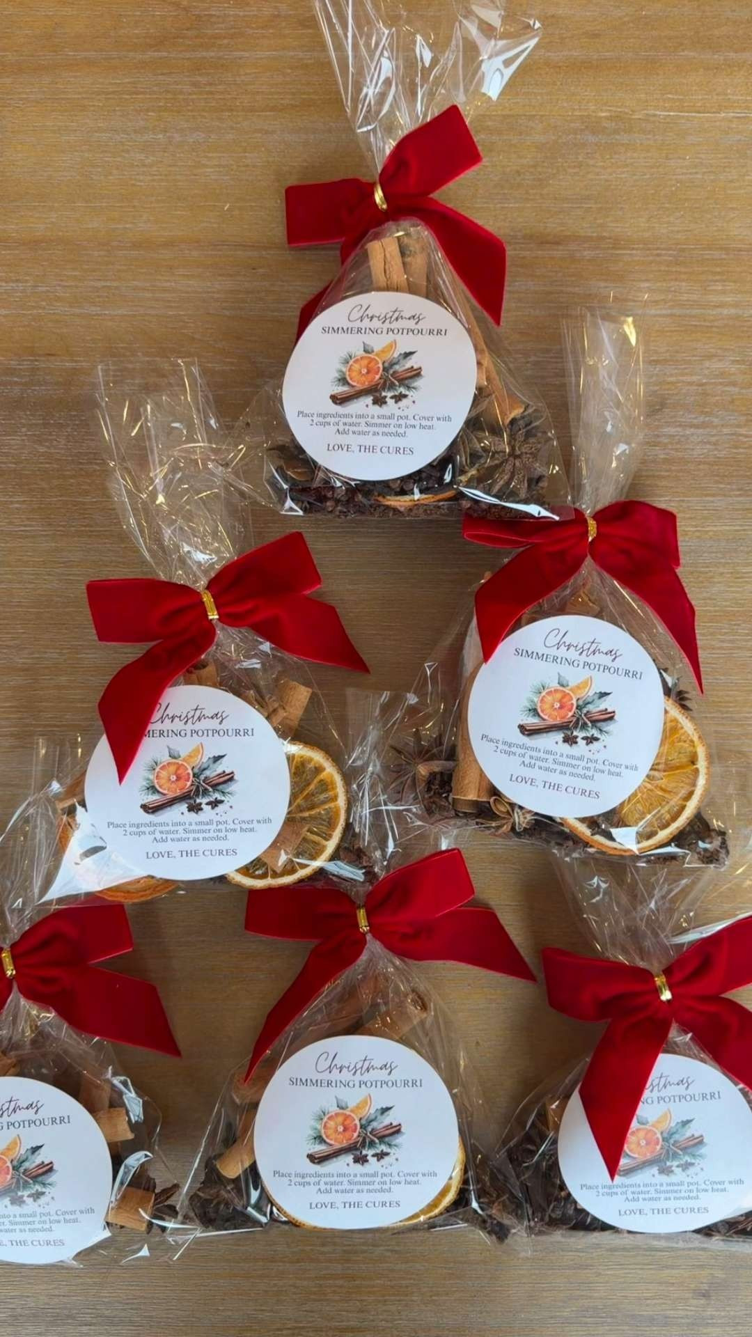 Easy DIY homemade Christmas gift for friends, family, and neighbors! Stovetop potpurri that makes the house smell heavenly.  

 #LTKGiftGuide #LTKHoliday #LTKSeasonal