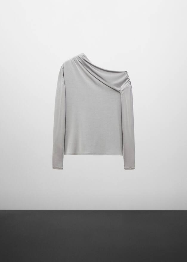 Asymmetrical ruched t-shirt | MANGO (US)