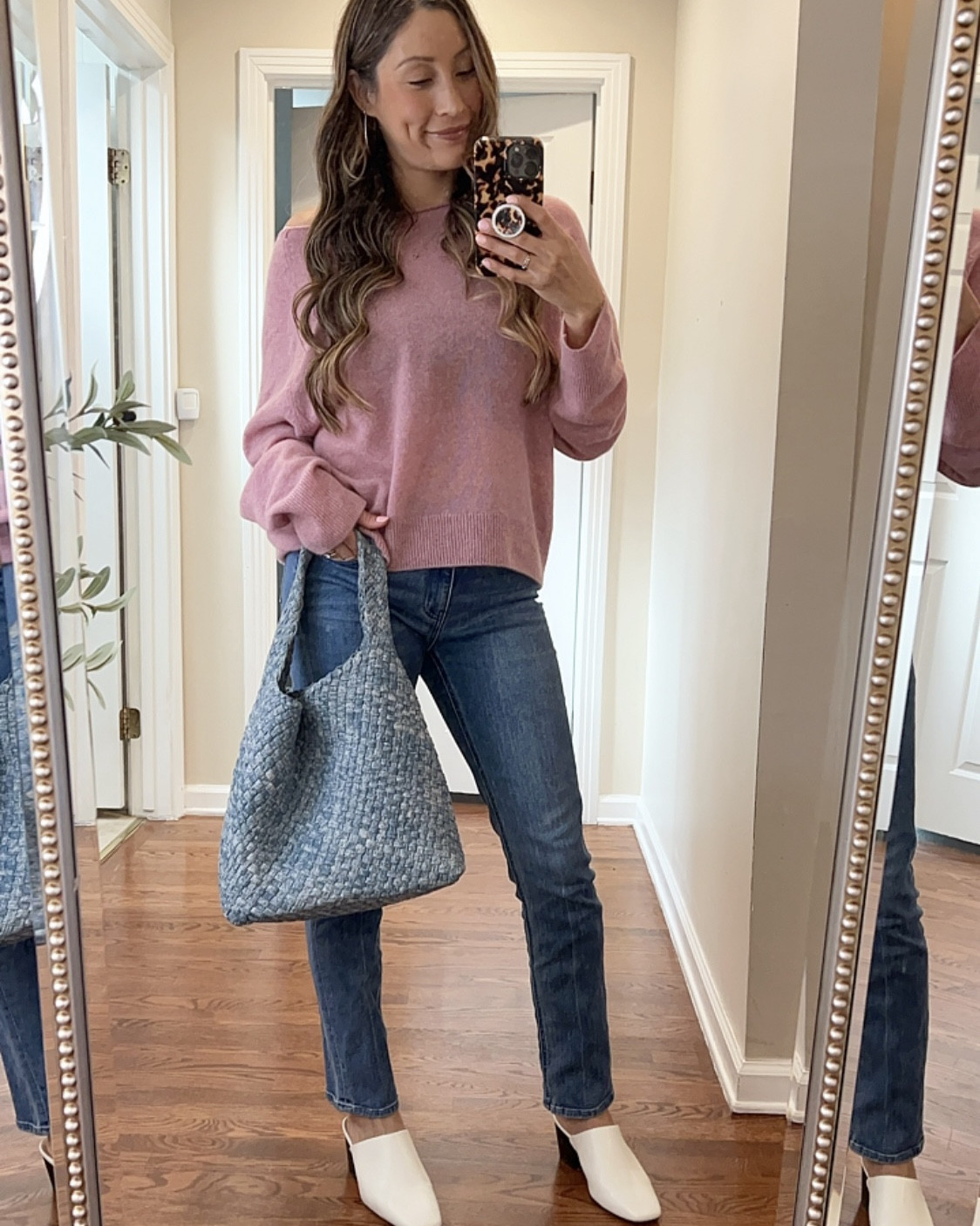Sundays fit check. Eating out with family 💕 #organiccotton #cashmere 

#LTKStyleTip #LTKFindsUnder100 #LTKFindsUnder50