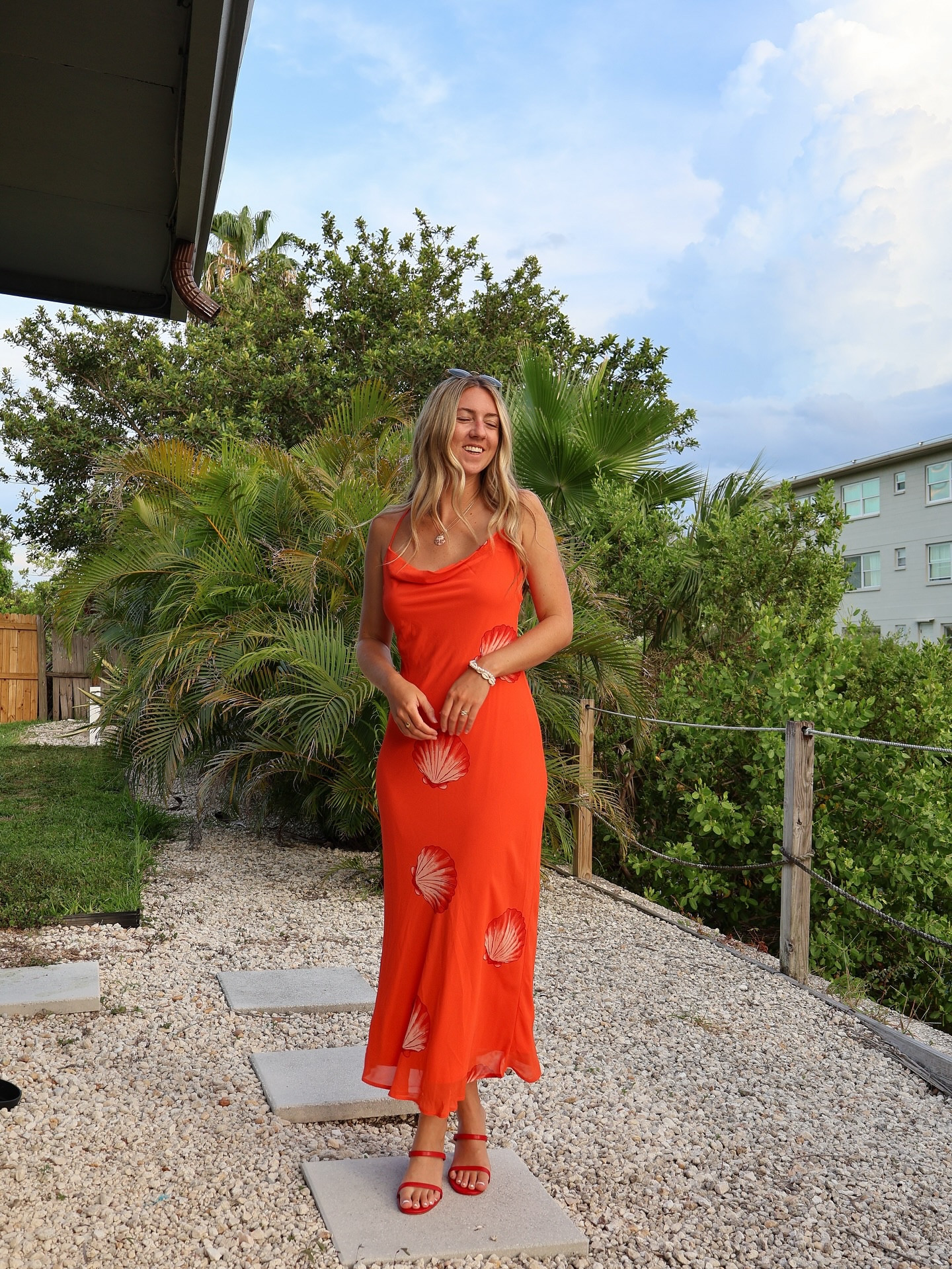 having a seashell summer with @lulus 🧡🐚🦀

#lovelulus #lulusambassador

#LTKSeasonal #LTKTravel #LTKFindsUnder100