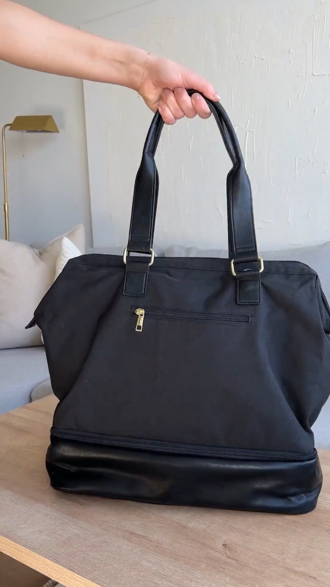 Amazon weekender bag like Beis weekender bag
Travel bag | duffel bag | airplane bag | gym bag l

#LTKHoliday #LTKGiftGuide #LTKCyberWeek