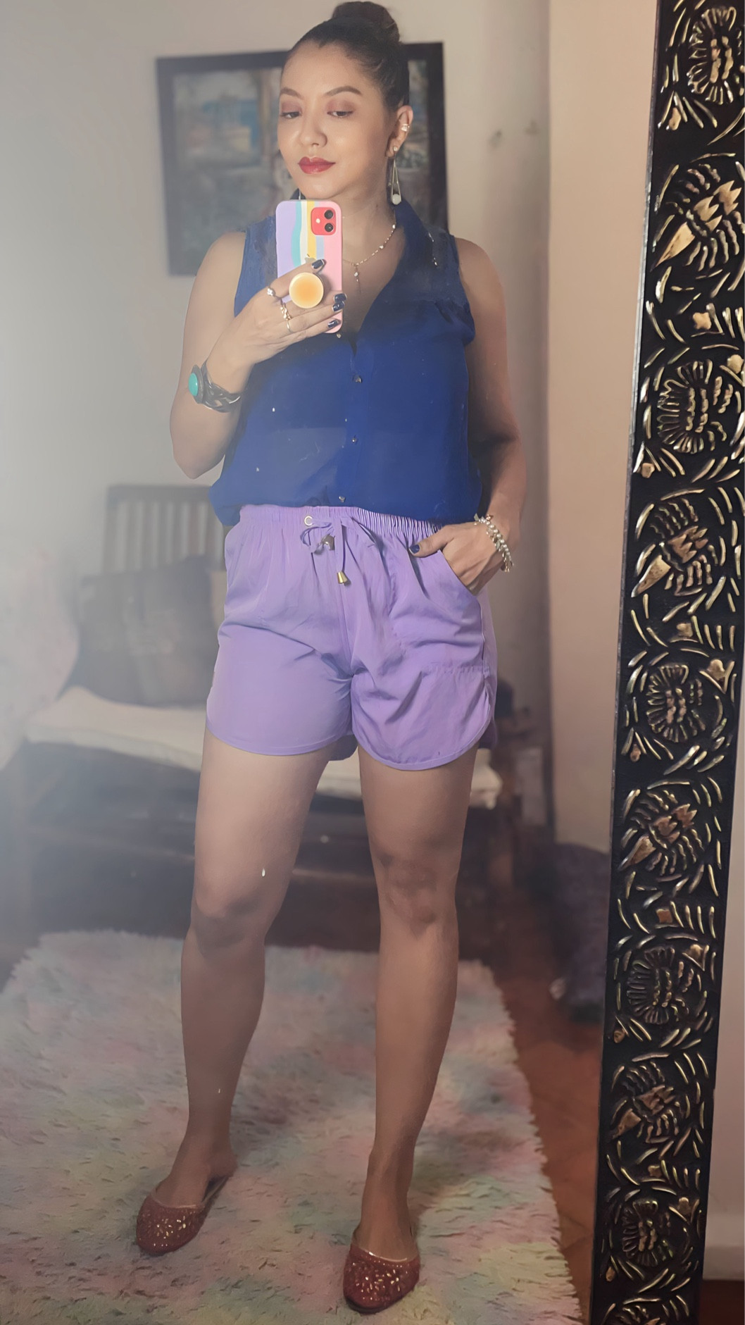 Quem trabalha em home office sabe da importância de se sentir confortável, mas isso não significa perder o estilo! Amo a combinação camisa + bermuda + mule! E vocês? #dicademoda #homeoffice

#LTKsalealert #LTKstyletip #LTKbrasil