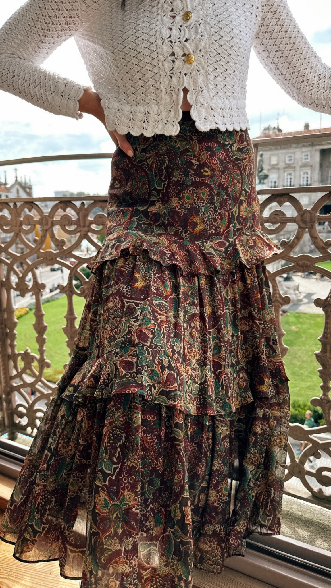 Fall outfit inspo - tiered skirt with a crochet cropped cardigan 🤍

#LTKstyletip #LTKSeasonal