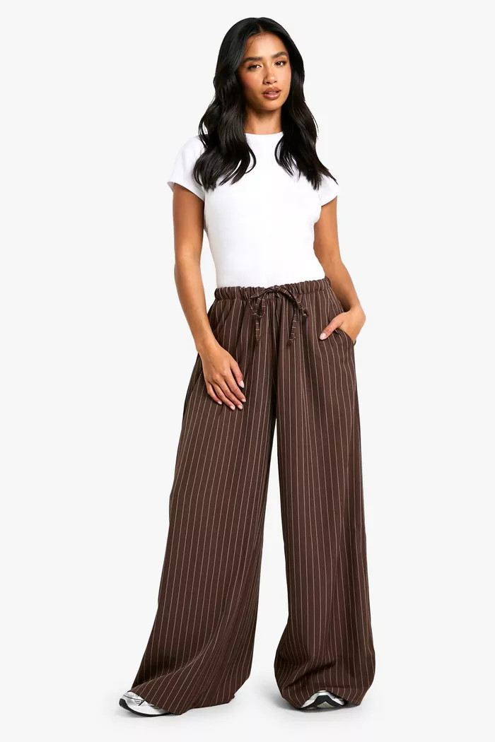Petite Drawstring Stripe Wide Leg Trousers | Boohoo.com (UK & IE)