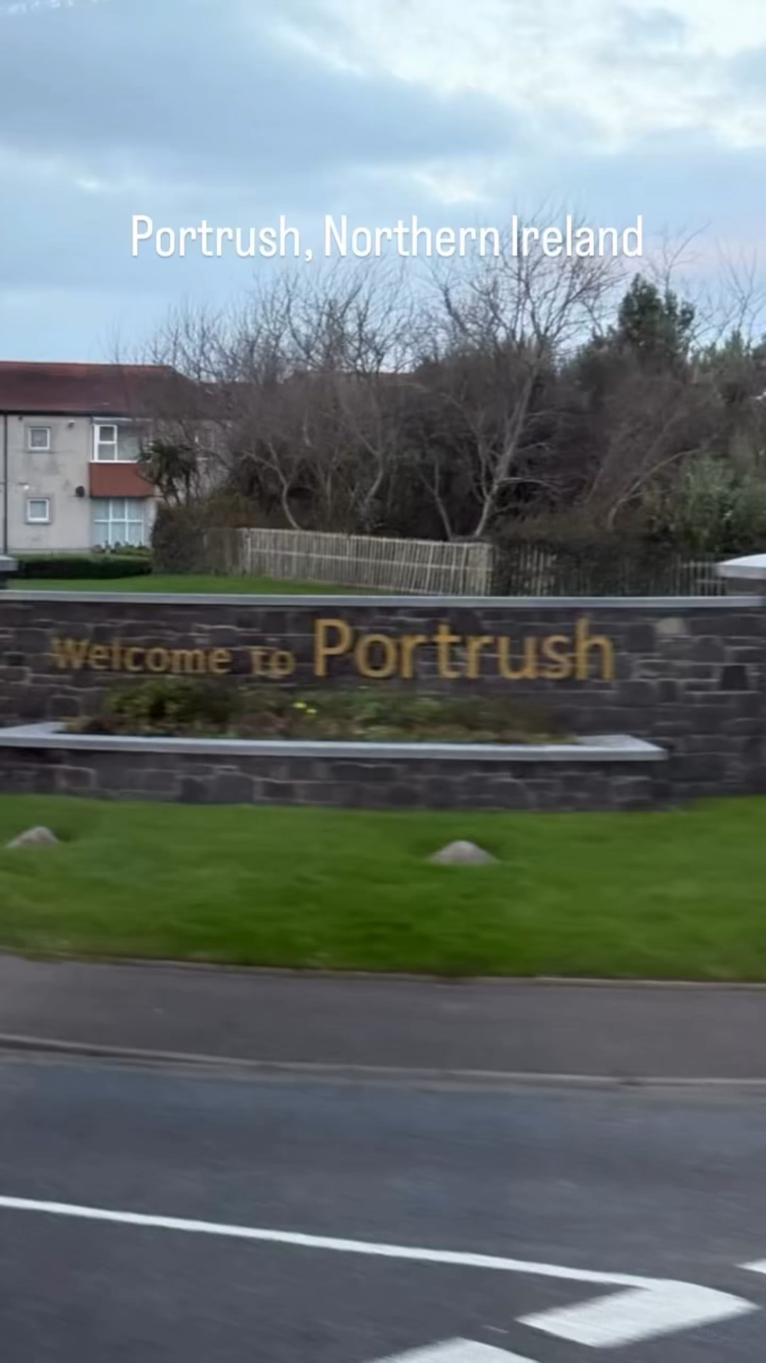 I had never heard of this Irish town before but I am so glad I do now. It is a cute seaside town on the Atlantic Ocean! 
In the summer it is filled with Irish tourists wanting some beach time and beautiful golfing. 🏌️ 
#ireland #travel #bucketlisttravel