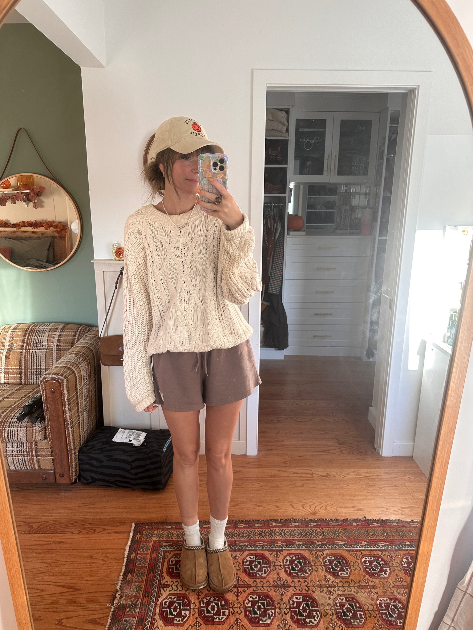 most perfect cable knit for $35

#LTKFallSale #LTKFindsUnder100 #LTKFindsUnder50