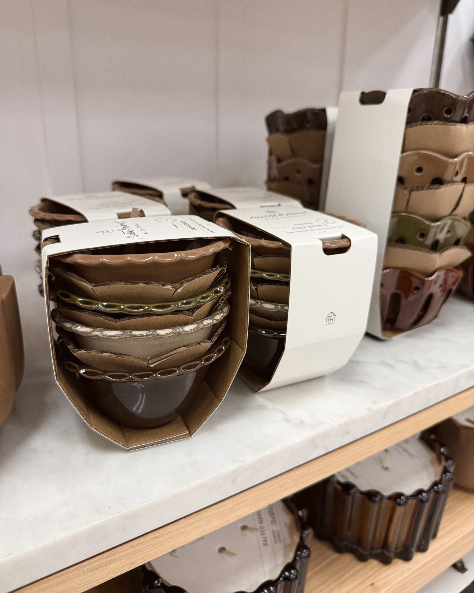 Target just soft launched fall and I’m here for it 🍂 this hearth and hand drop is hands down one of my fav launches in a while for target decor - the colors, textures and scents are 10/10 🤎

#Target #TargetDecor #HearthAndHand #FallDecor #Fall2025 #FallDecor2025 #MoodyDecor #KitchenDecor #FallCandles #FallCandle #FallWreath #TargetFines

#LTKSeasonal #LTKFindsUnder50 #LTKHome