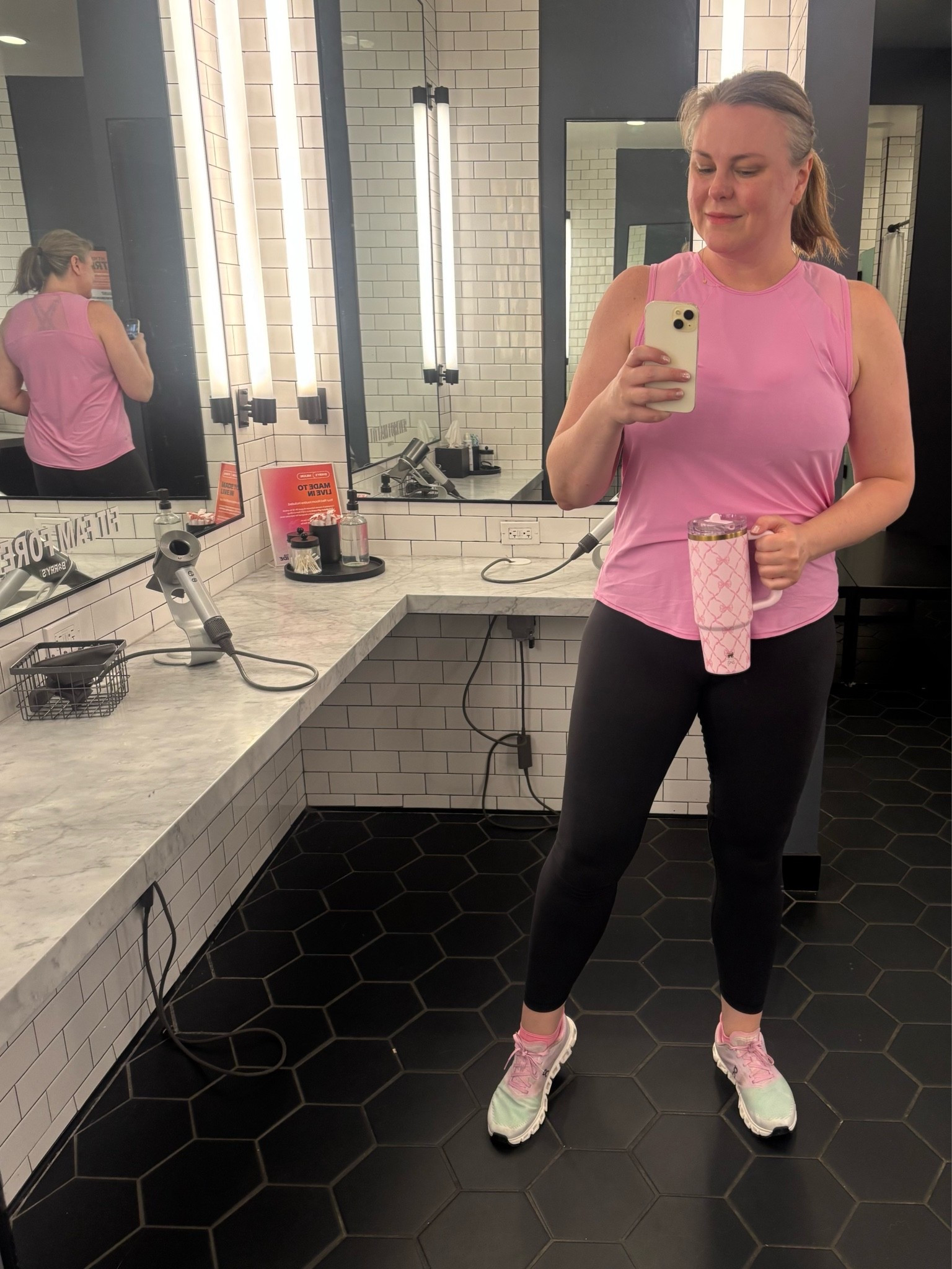 Today’s Barry’s sweatfit

#LTKTall #LTKMidsize #LTKOver40