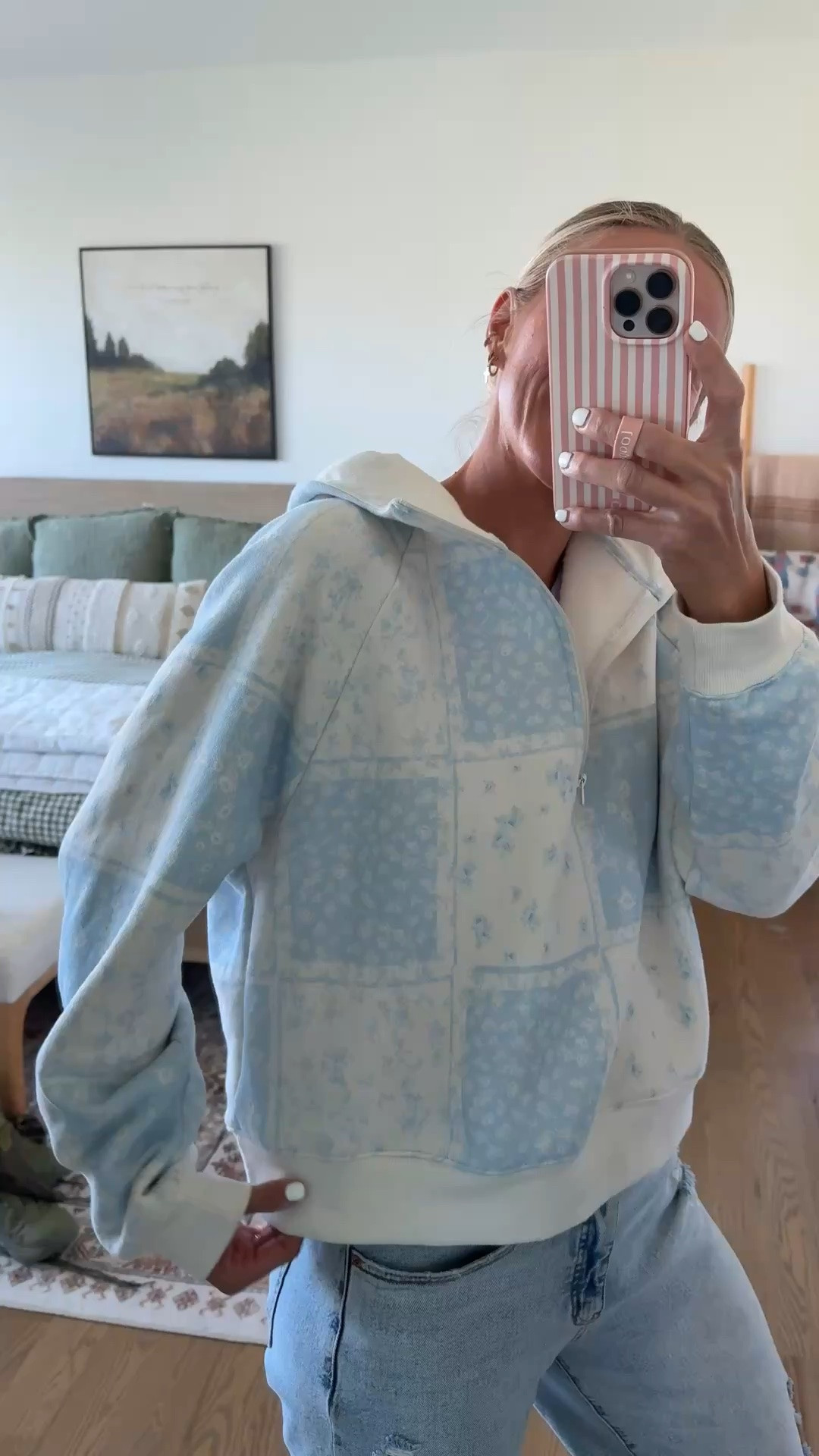 Wearing large in this pullover from Target