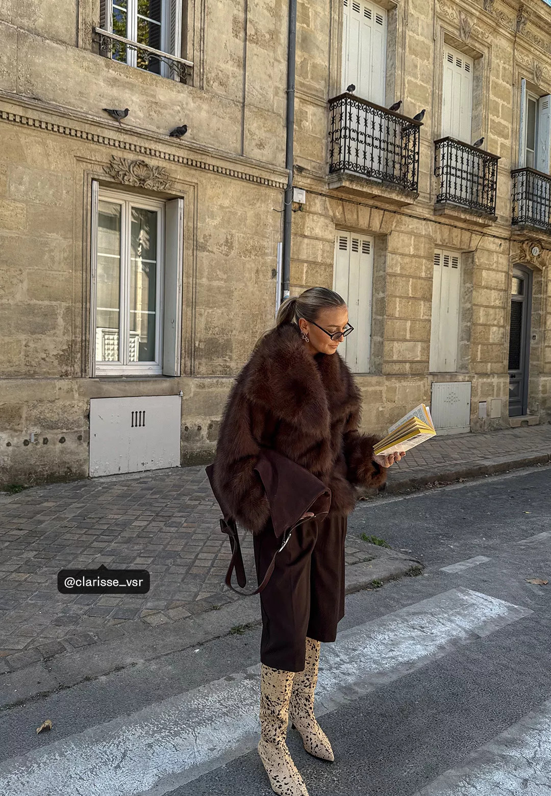 Bermuda habillée à pinces - #STRADILOOKS🤳 femme | Stradivarius France | Stradivarius (FR)