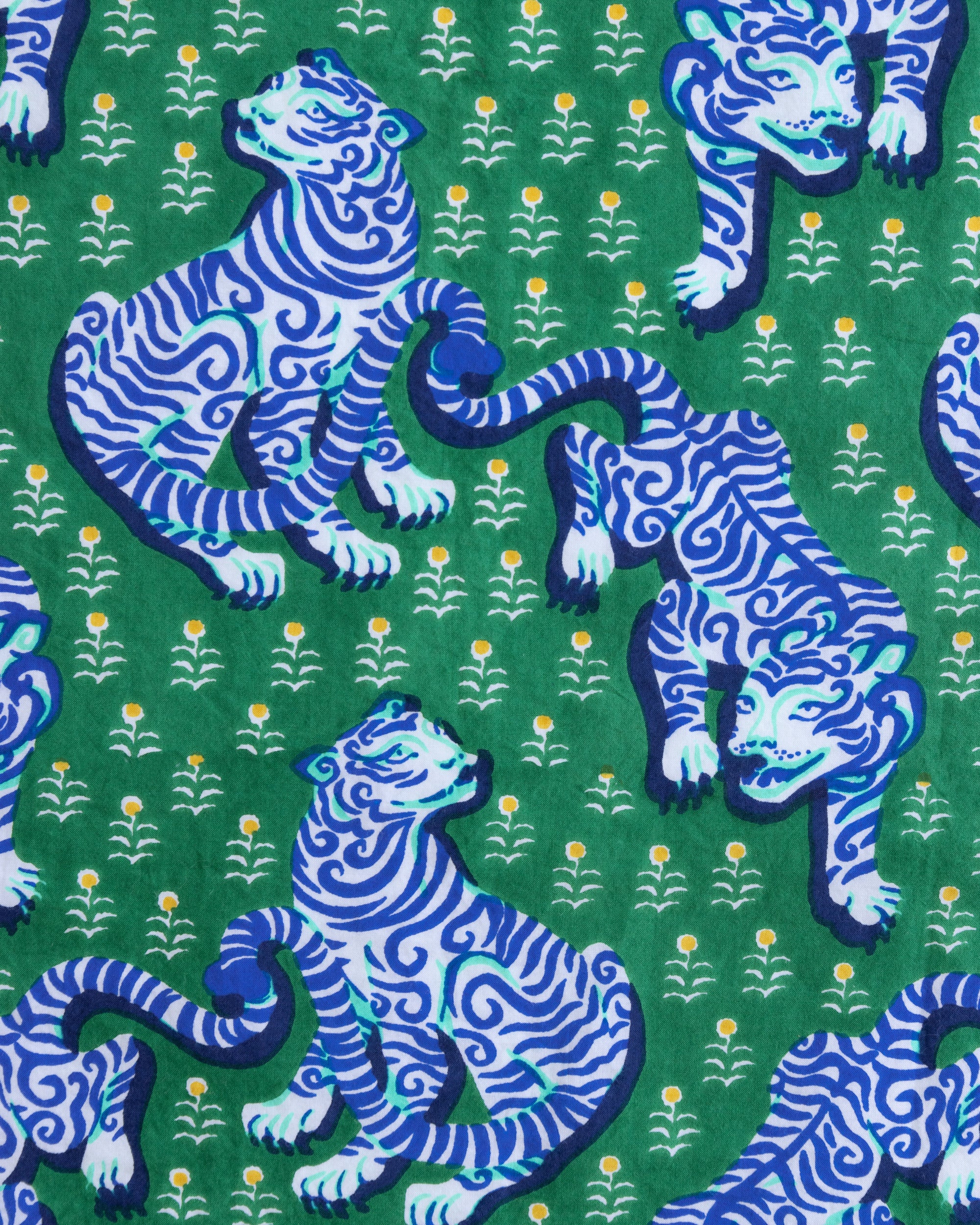 Tiger Queen - Weekend Bag with Pouch - Jade | Printfresh